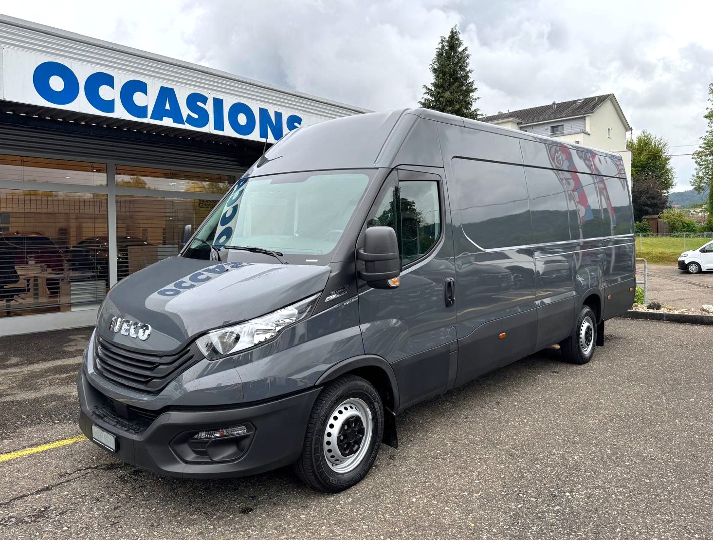 IVECO 35 S 16 A8 Lang Automatik
