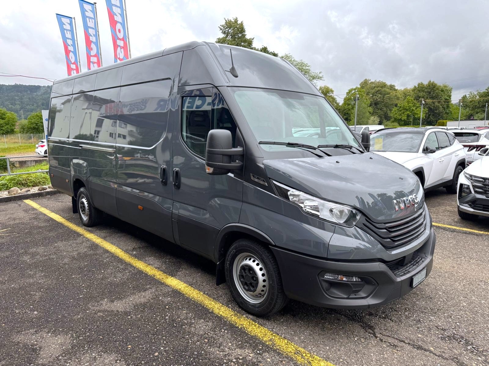 IVECO 35 S 16 A8 Lang Automatik-image-9