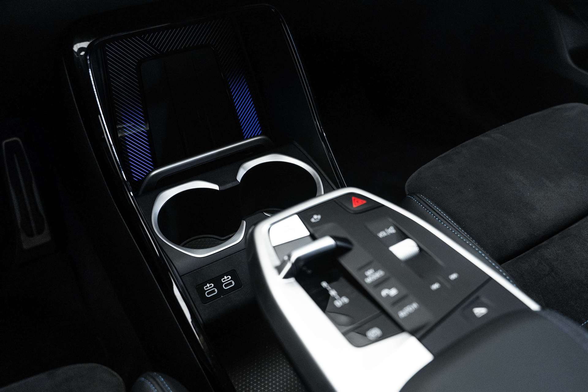 BMW X1 xDrive 25e M Sport 245PS Automat-image-24