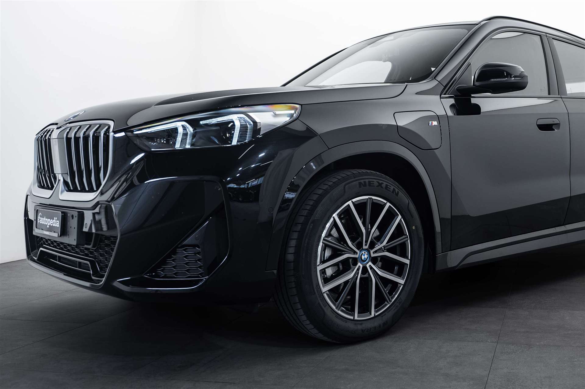 BMW X1 xDrive 25e M Sport 245PS Automat-showroom-element-1