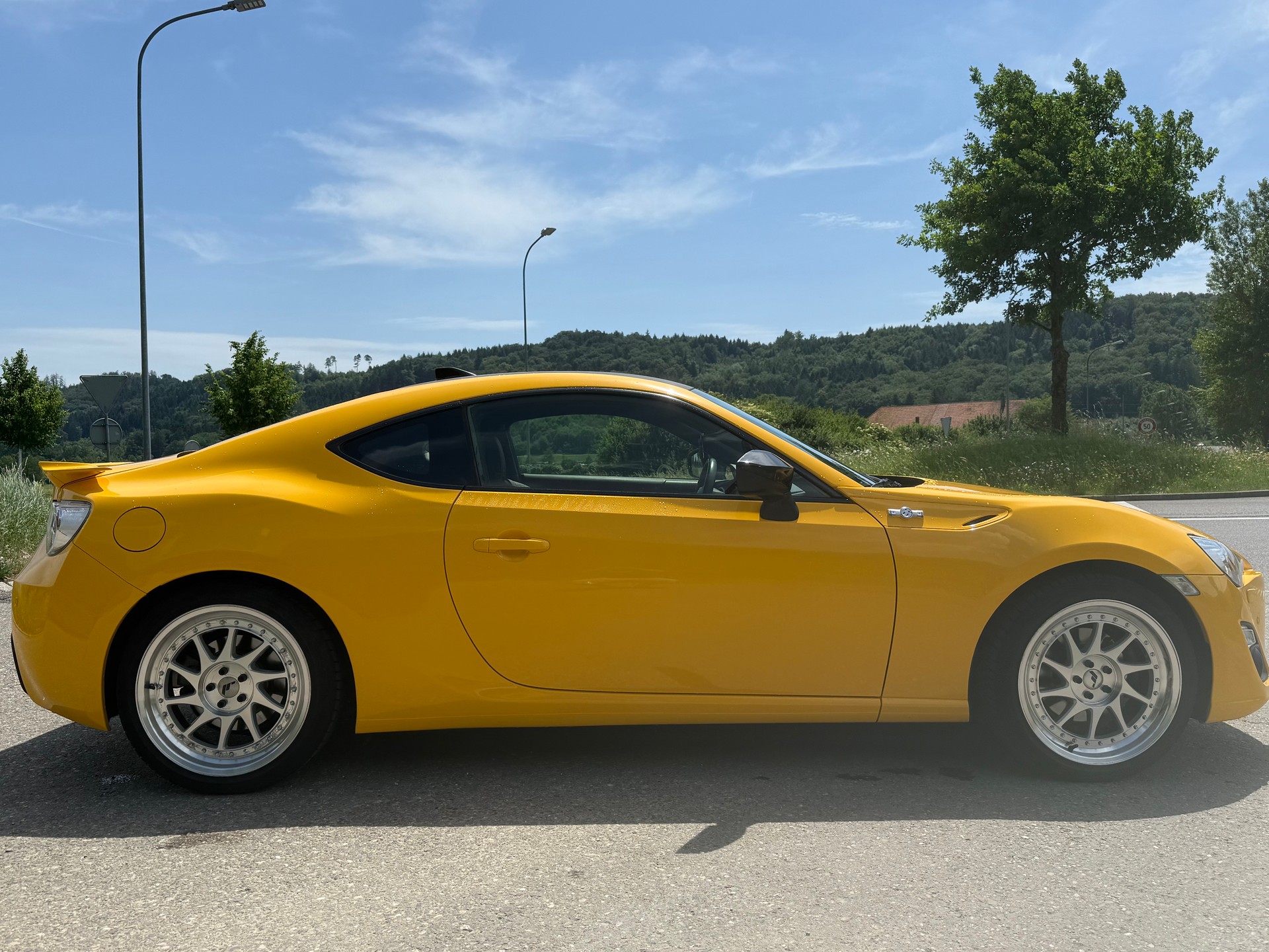 TOYOTA 2.0 D-4S 50th Anniversary Ed.-image-5