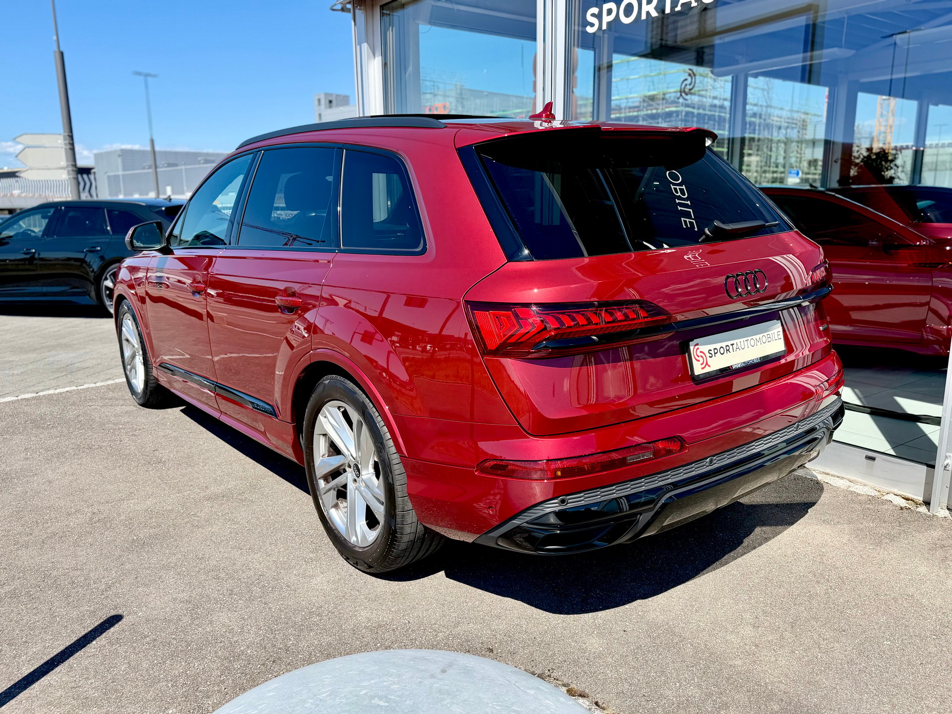 AUDI Q7 50 TDI quattro S Line tiptronic-image-10