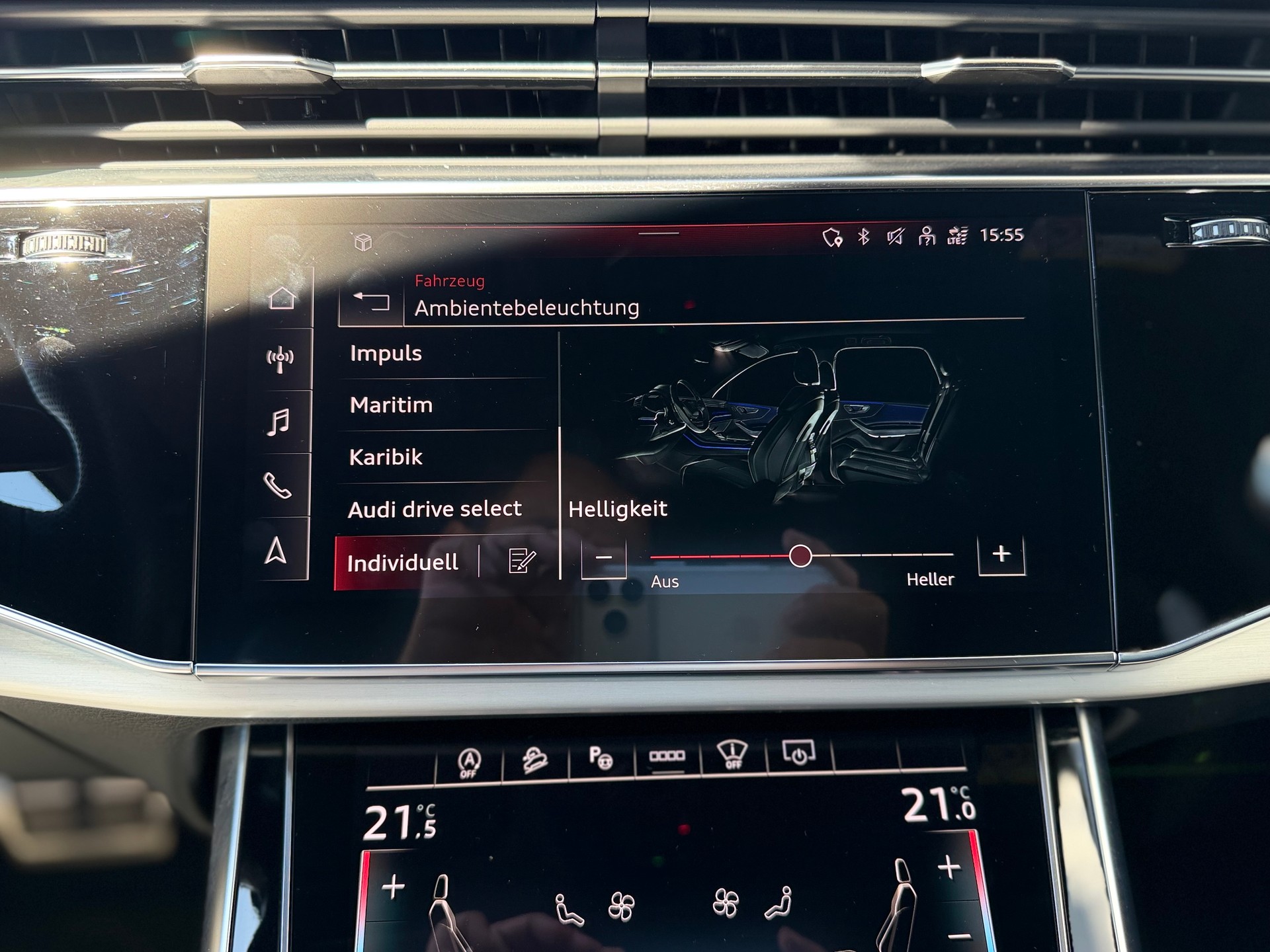 AUDI Q7 50 TDI quattro S Line tiptronic-image-23