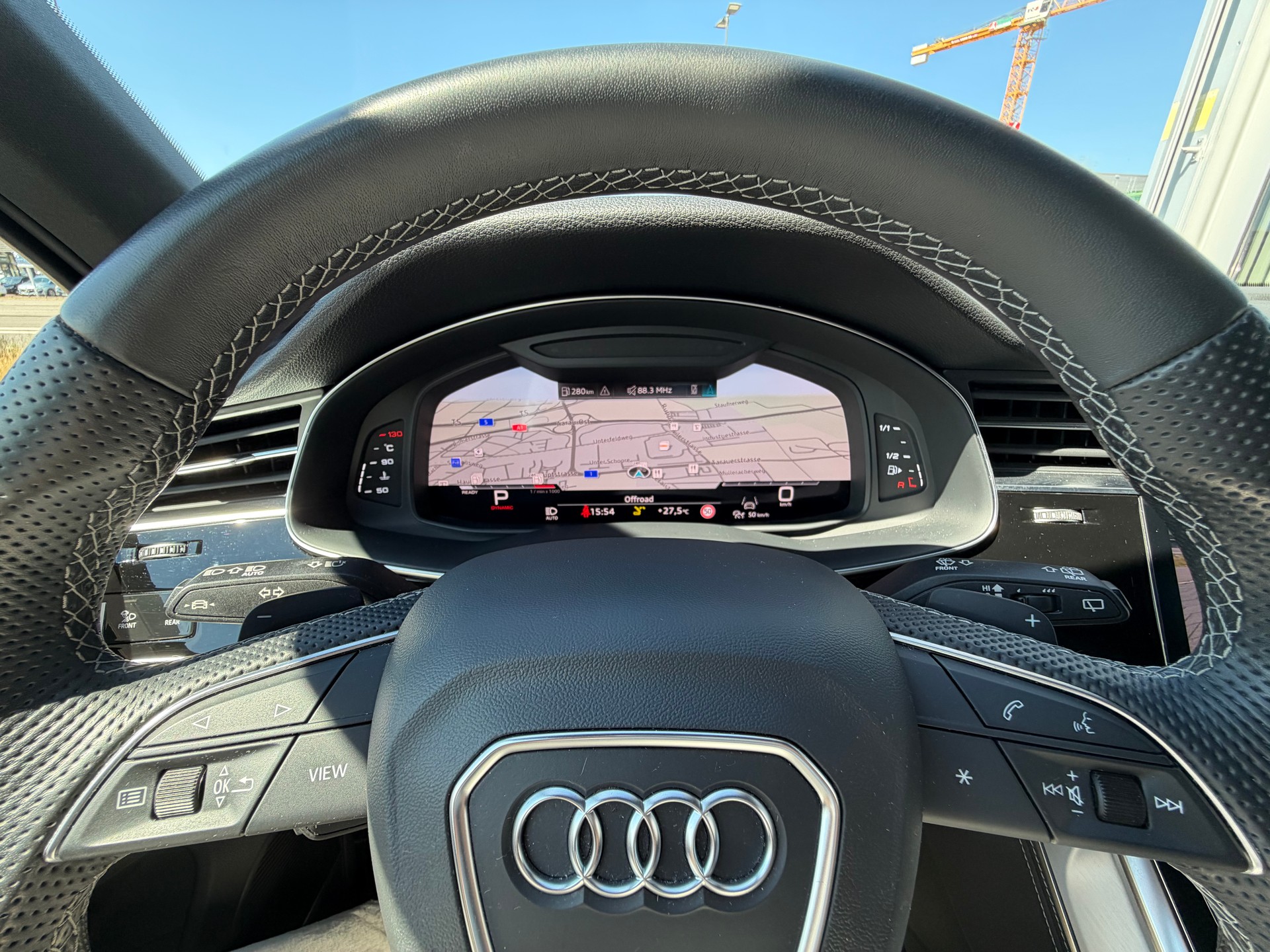 AUDI Q7 50 TDI quattro S Line tiptronic-image-17