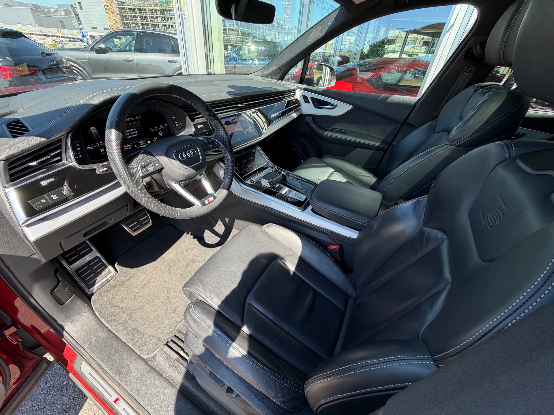 AUDI Q7 50 TDI quattro S Line tiptronic-image-19