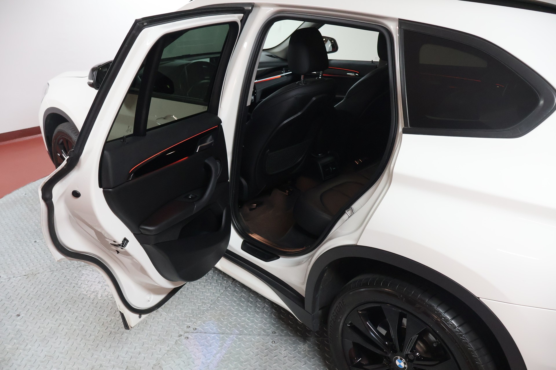BMW X1 xDrive 20d Sport Line Steptronic-image-15