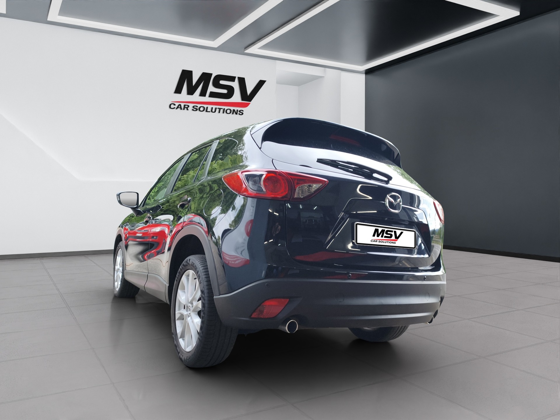 MAZDA CX-5 2.2 D HP Revolution AWD Automatic-showroom-element-2