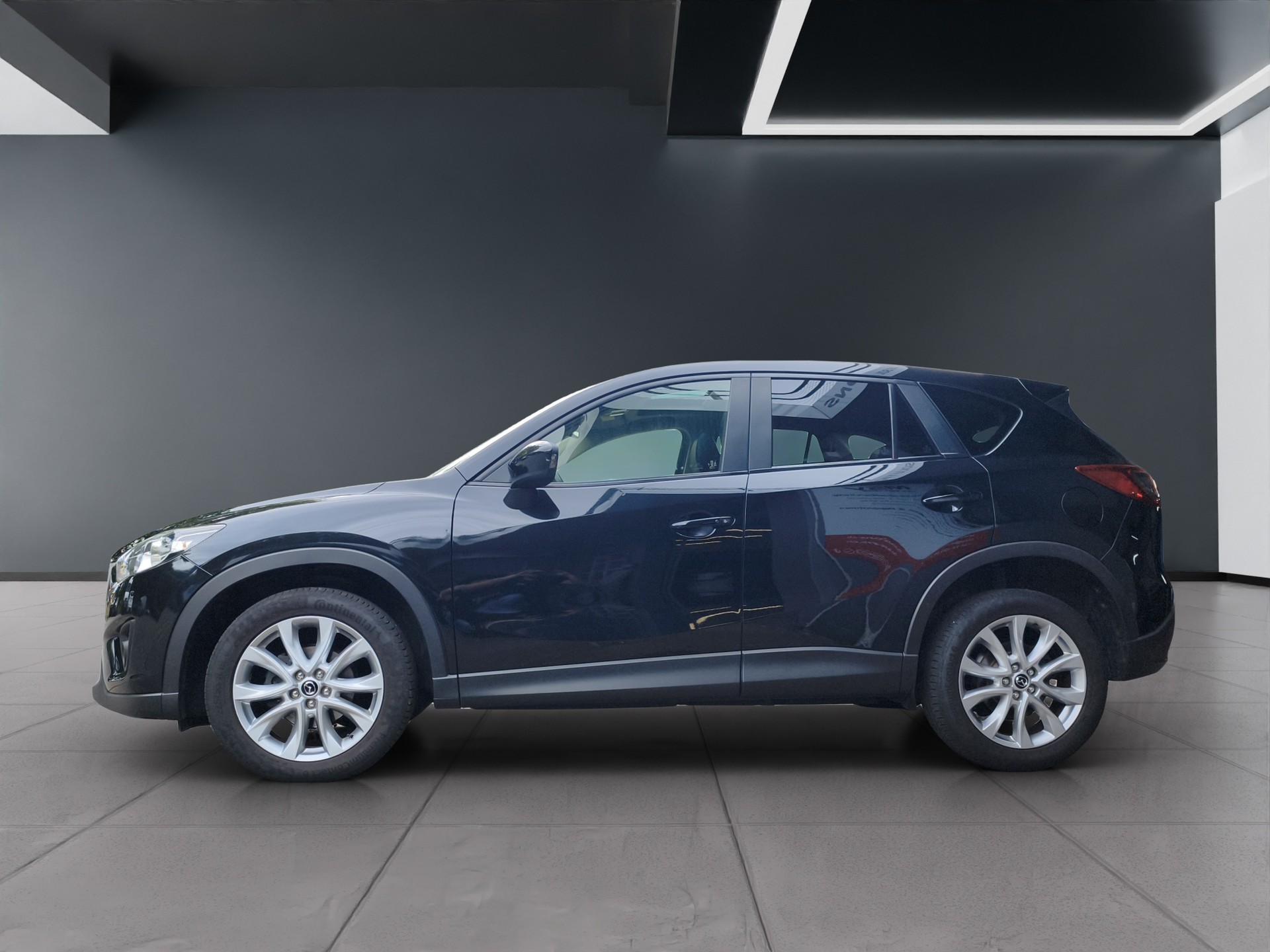 MAZDA CX-5 2.2 D HP Revolution AWD Automatic-showroom-element-1