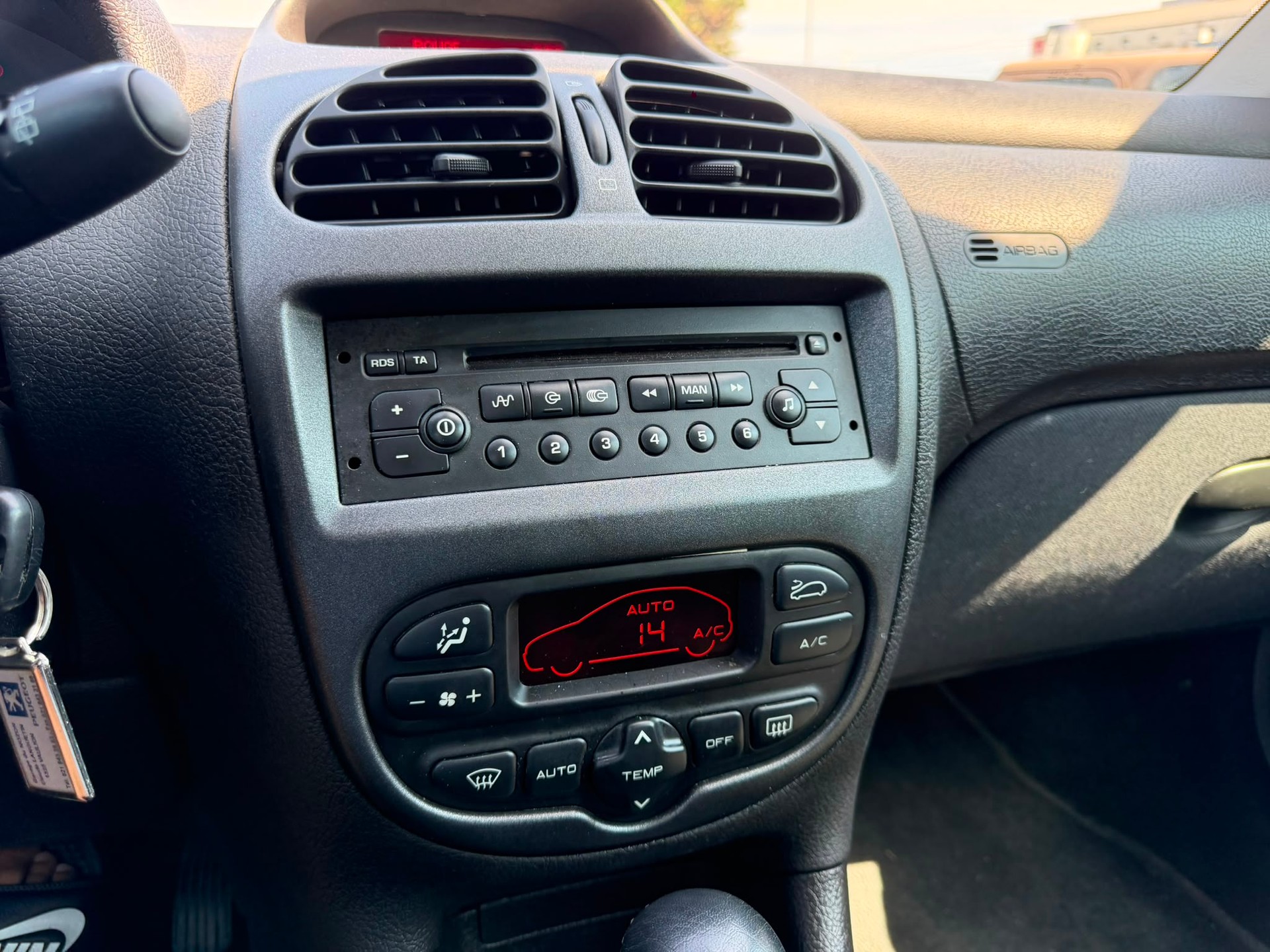 PEUGEOT 206 SW 1.6 16V XS expertiser du jour parfait etat-image-15