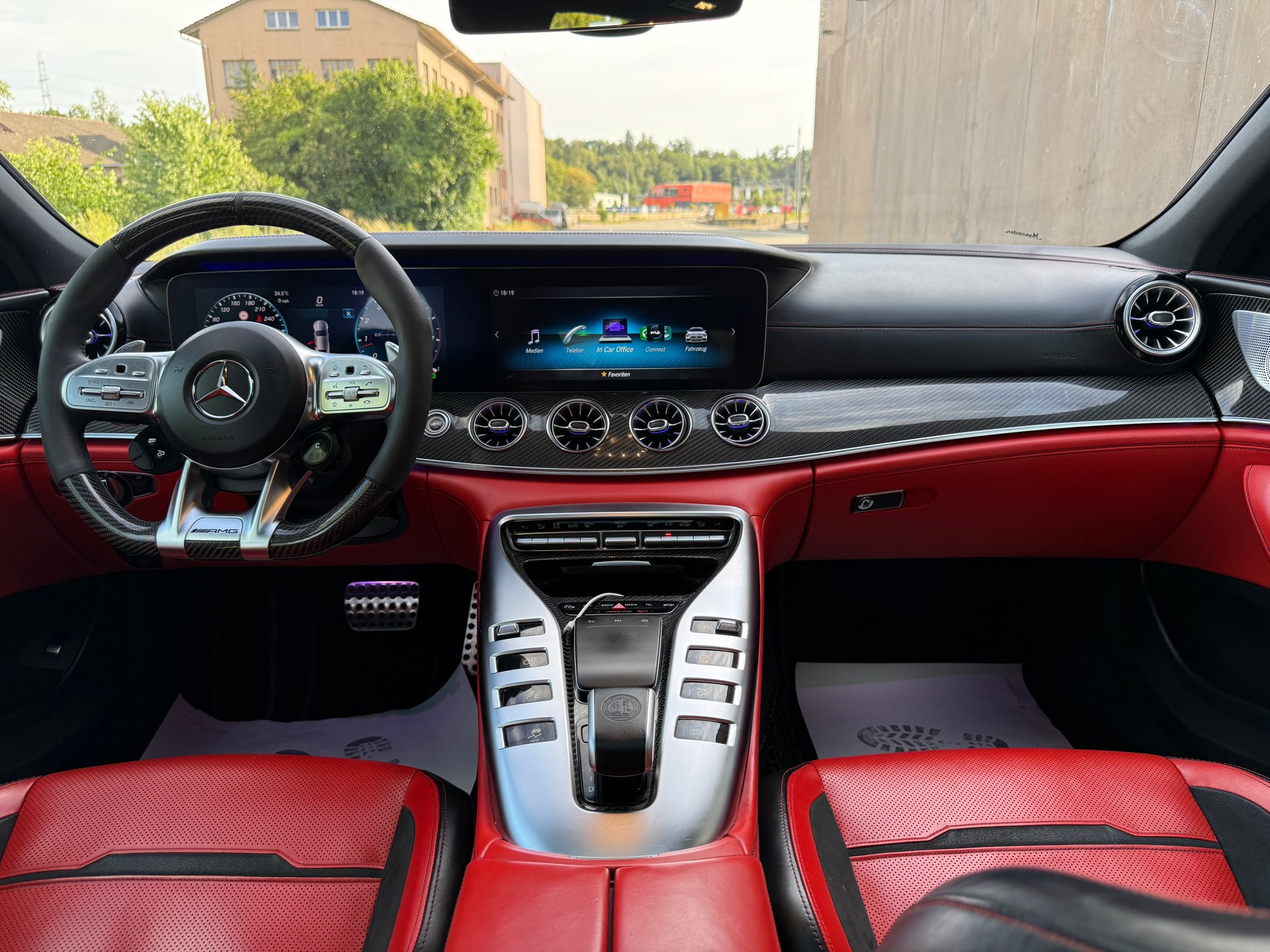 MERCEDES-BENZ AMG GT 4 53 4Matic+ Speedshift TCT-image-6