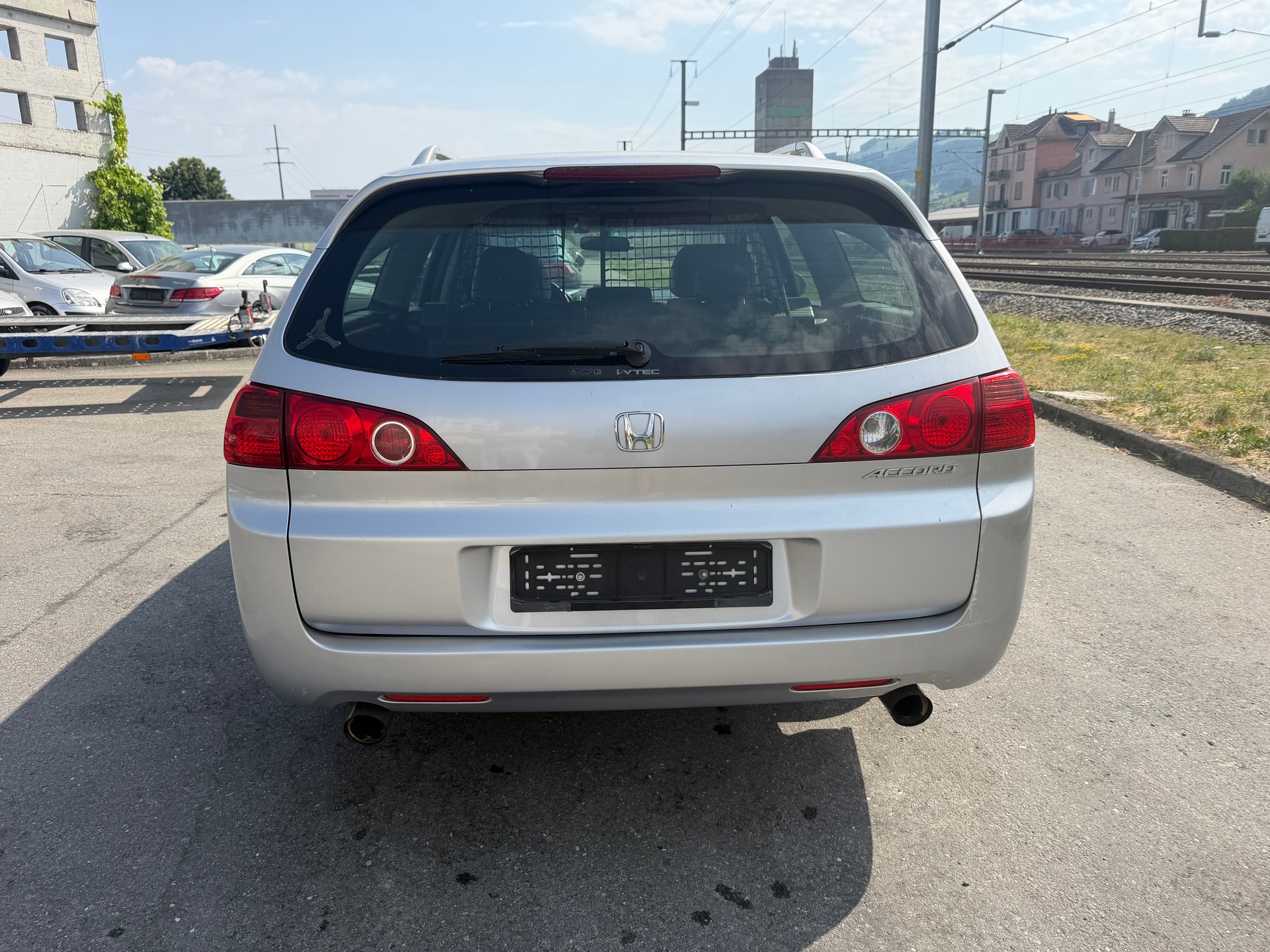 HONDA Accord Tourer 2.4i Executive Automatic-image-2