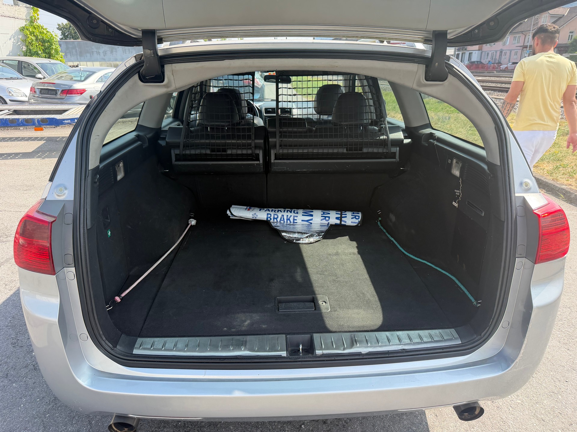 HONDA Accord Tourer 2.4i Executive Automatic-image-6