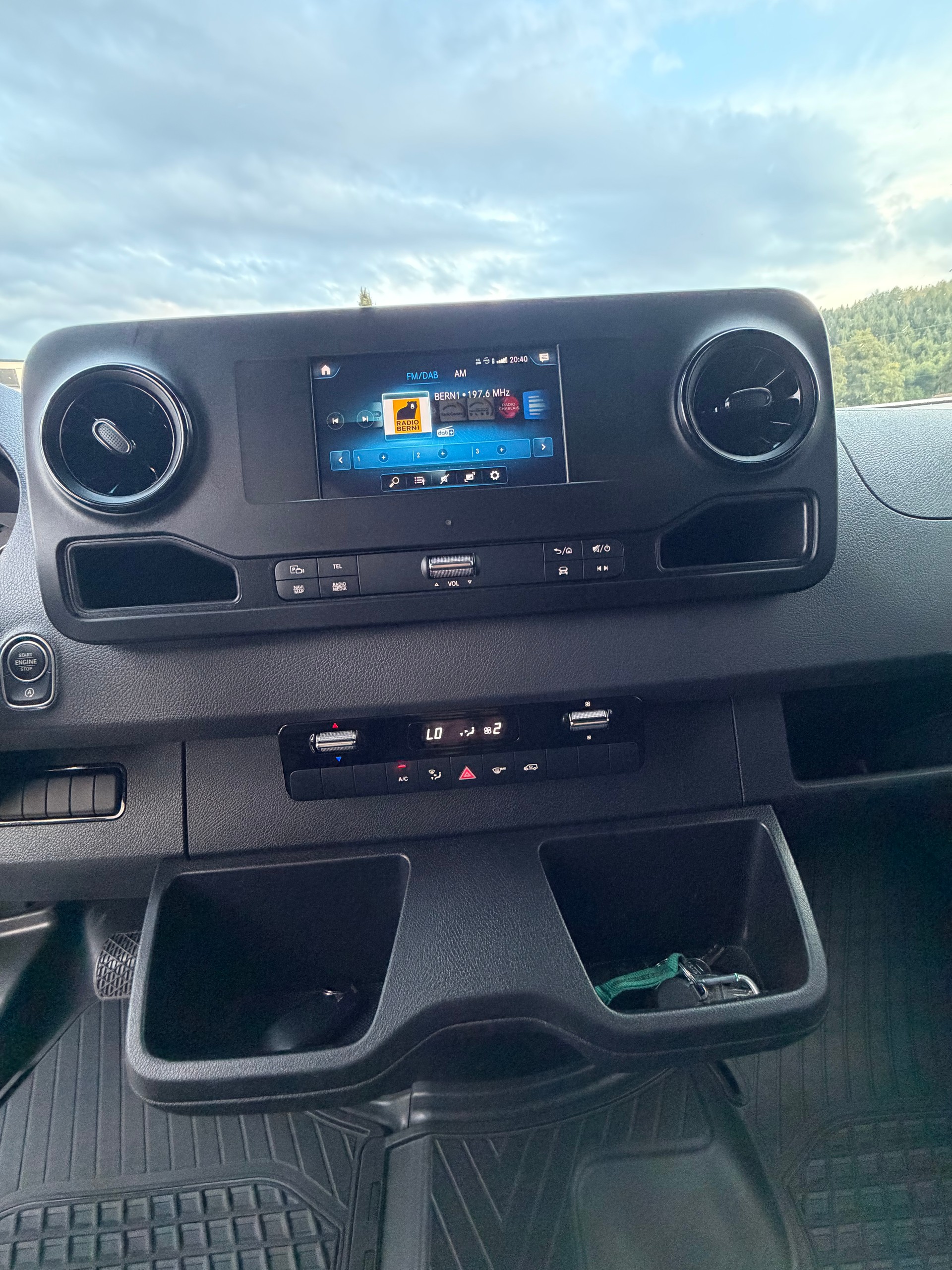 MERCEDES-BENZ 315 CDI Model 2024 L2H2 9G TRONIC KAMERA NEUPREIS 72000-image-9