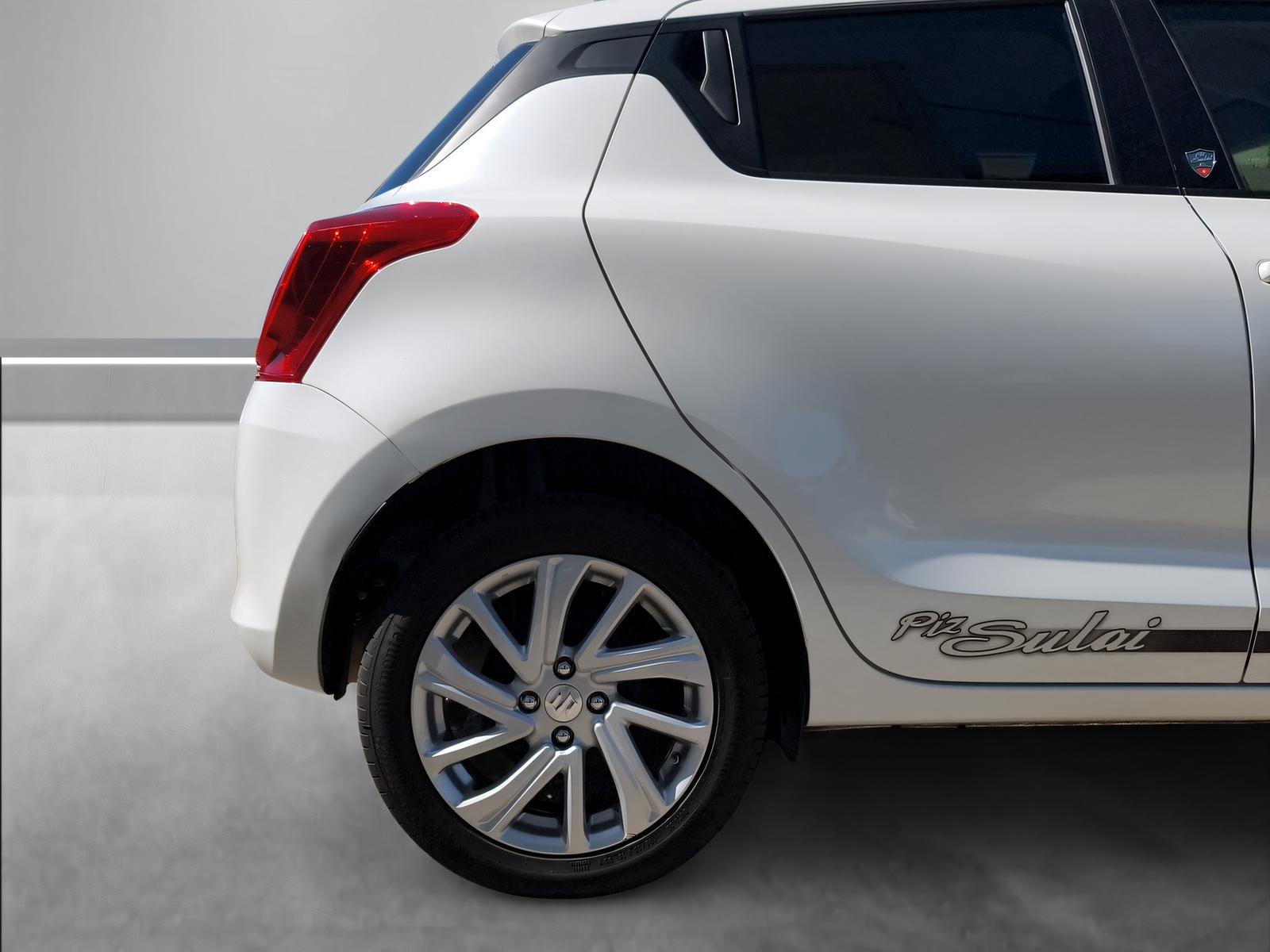 SUZUKI Swift 1.2 Piz Sulai Hybrid 4x4-image-14