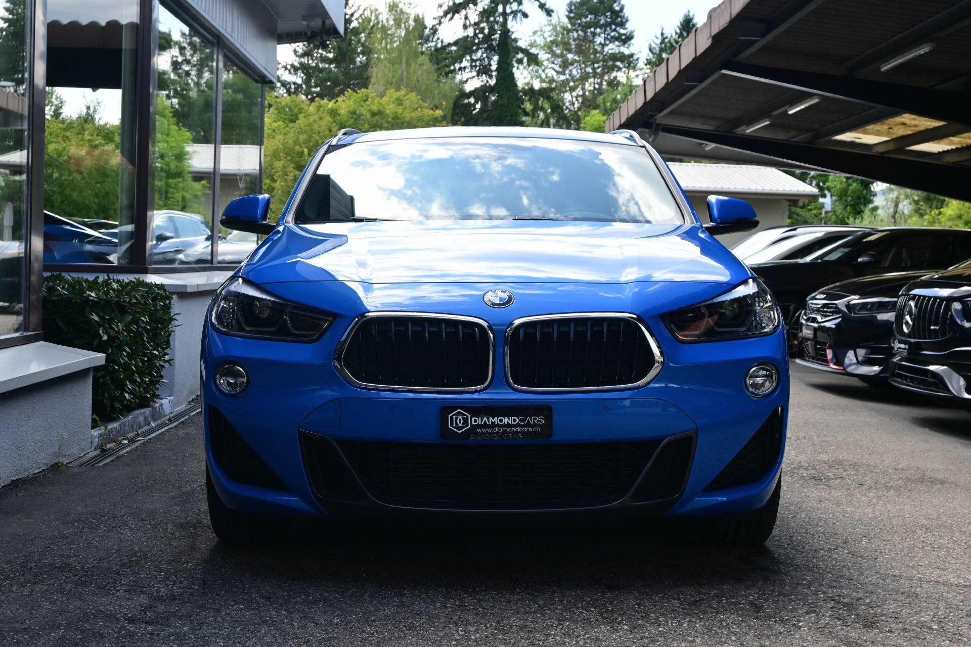 BMW X2 25d xDrive *M-Sport*Pano*Misano Blau*-showroom-element-1