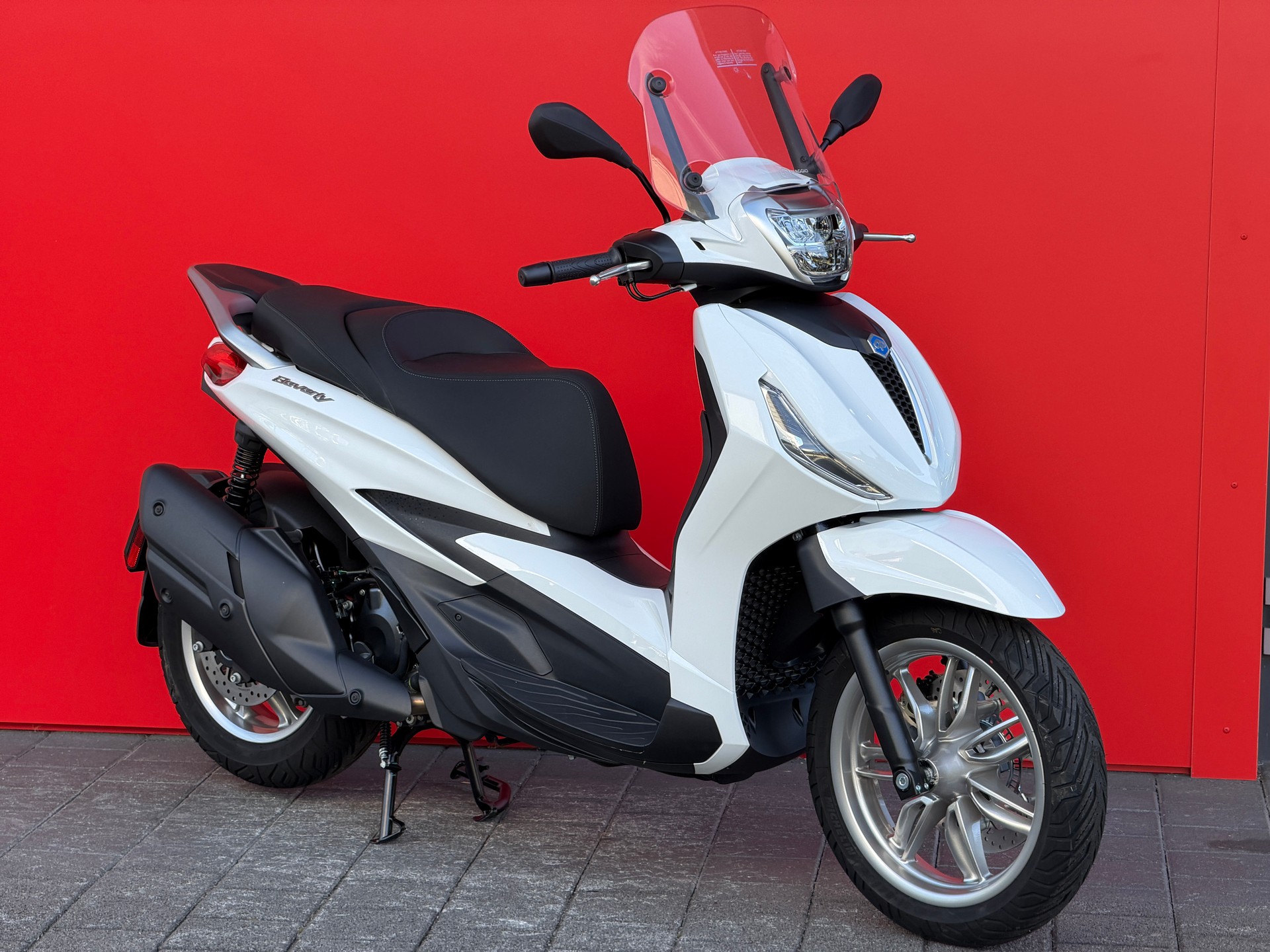 PIAGGIO Beverly 400 E5+-image-10