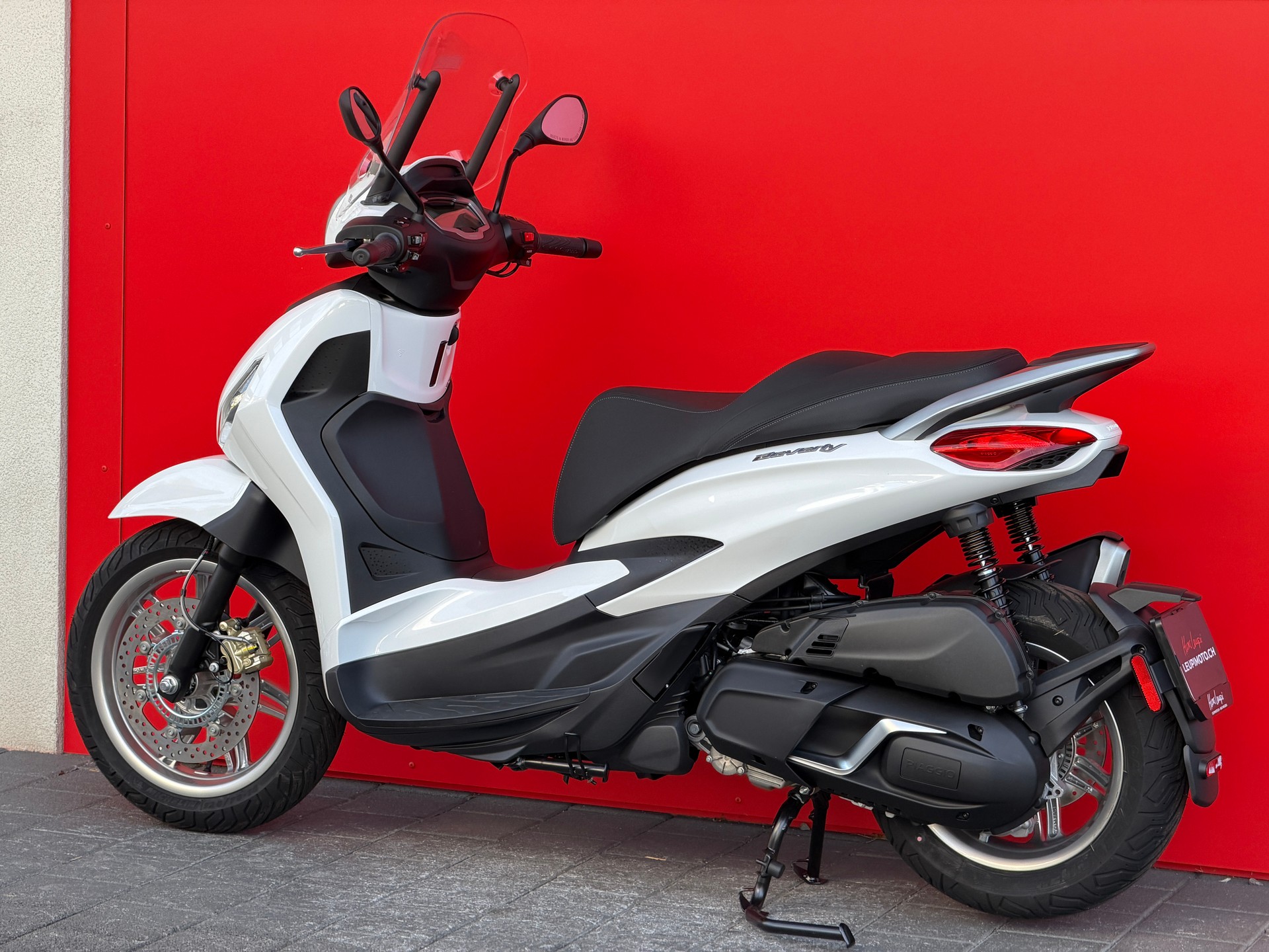 PIAGGIO Beverly 400 E5+-image-13