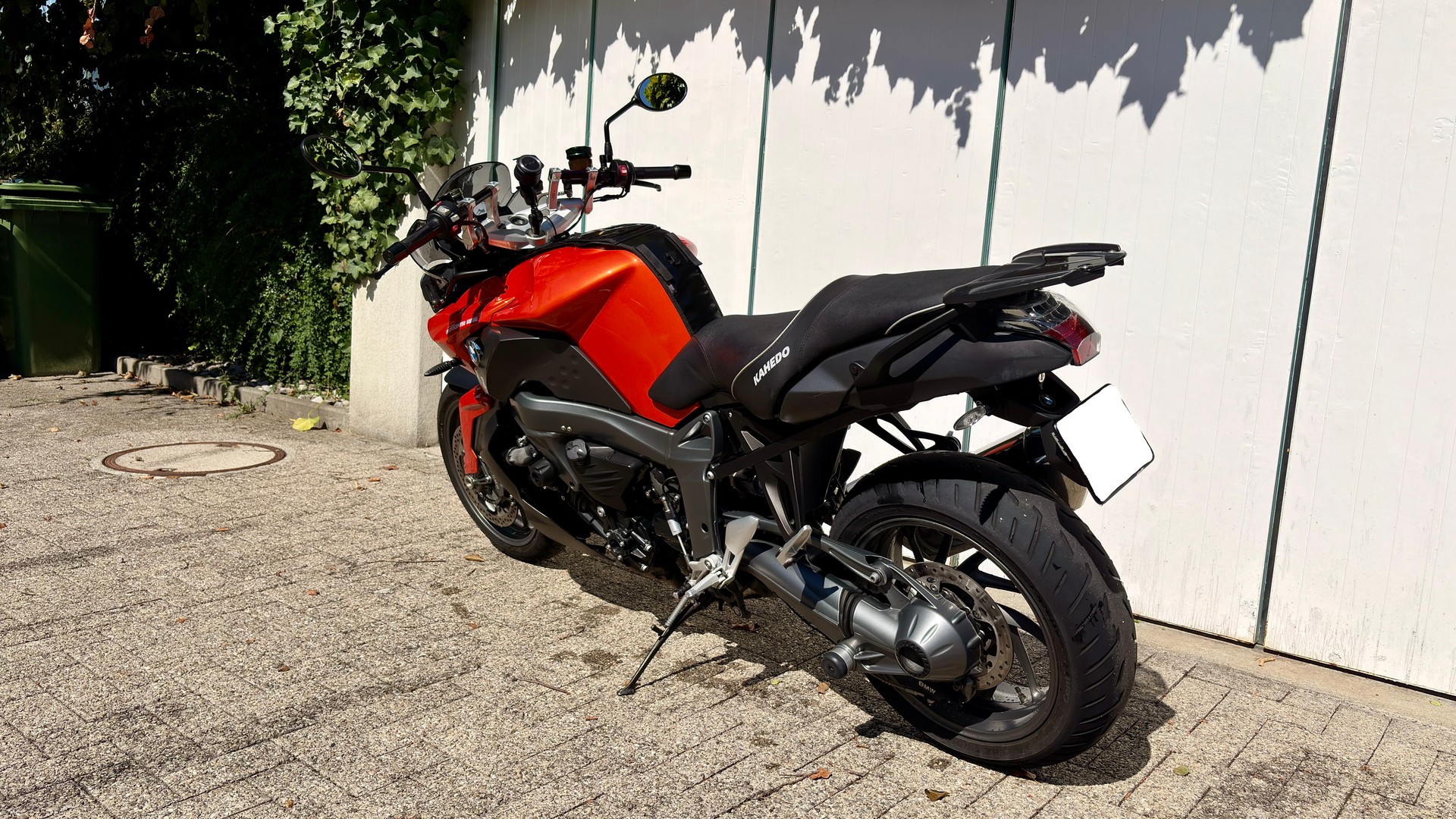 BMW K 1300 R-image-1