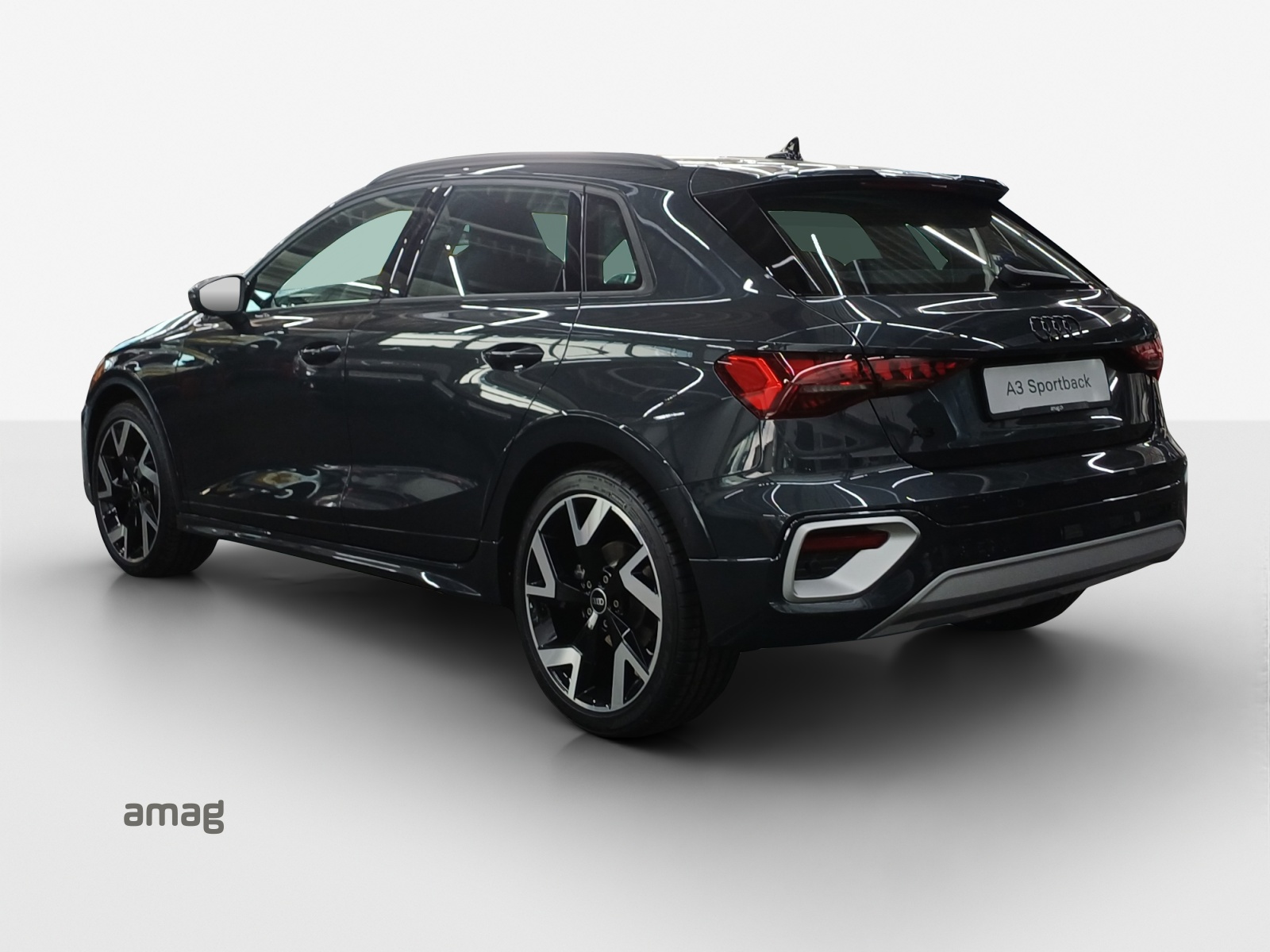 AUDI A3 allstreet TFSI 110 kW Attraction S tronic-showroom-element-2