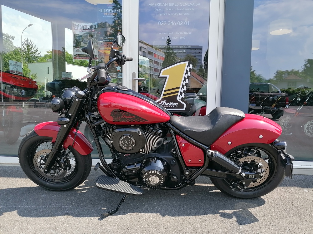 INDIAN Chief Bobber Dark-Horse 116-showroom-element-1