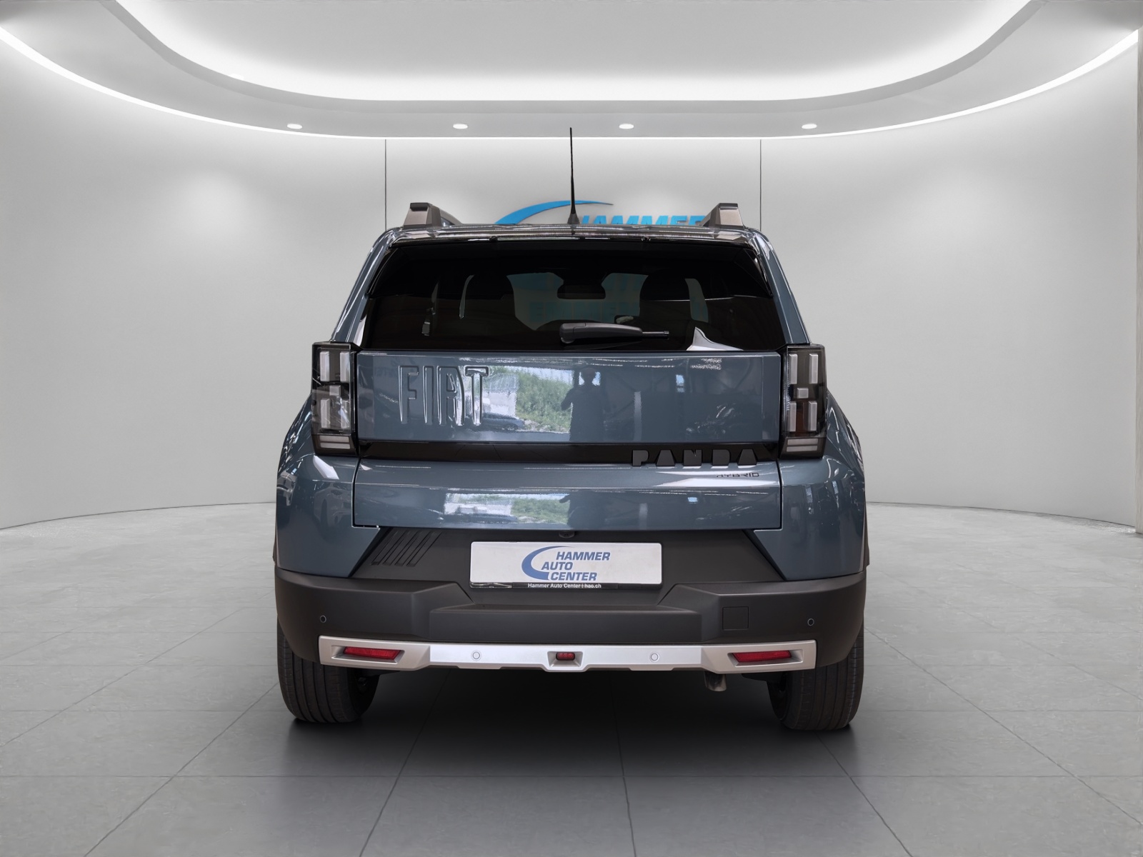 FIAT Grande Panda 1.2 Hybrid La Prima-image-3