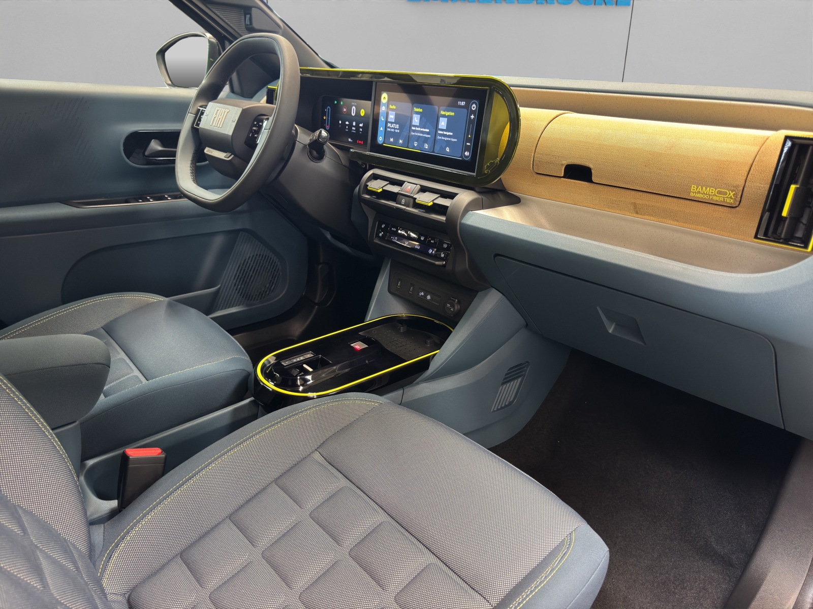 FIAT Grande Panda 1.2 Hybrid La Prima-image-8