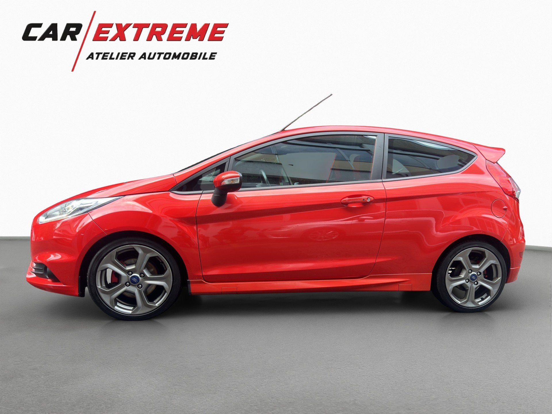 FORD Fiesta 1.6 SCTi ST-1-showroom-element-2