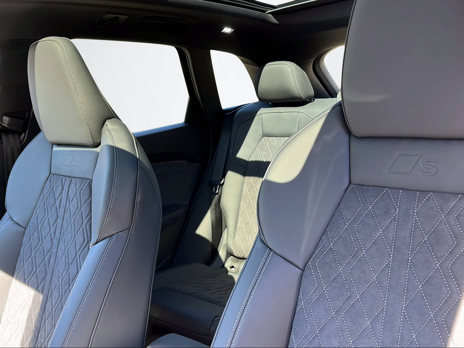 AUDI SQ5 SUV 3.0 V6 TFSI quattro S-Tronic-image-12