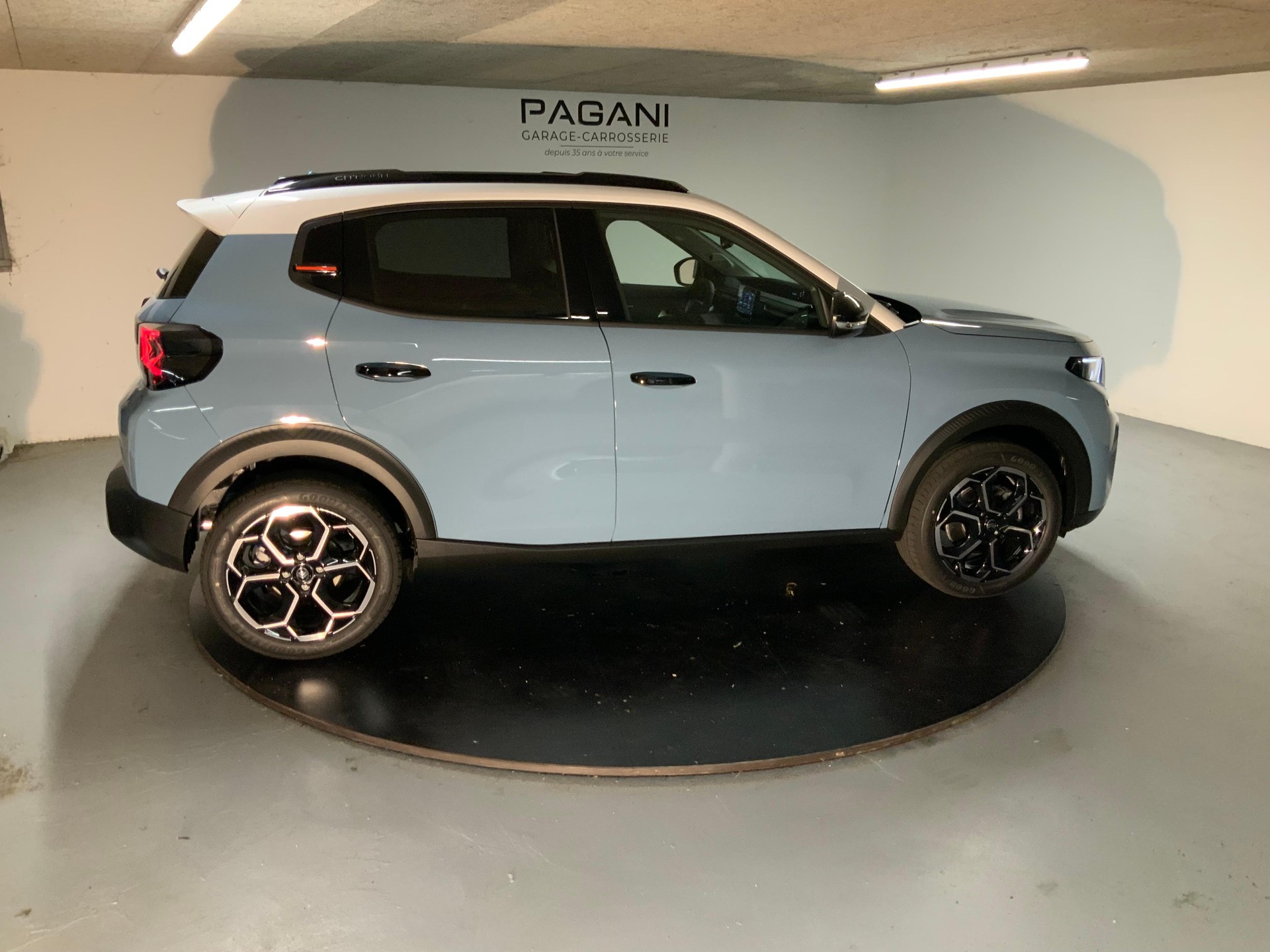 CITROEN C3 1.2 Hybrid Max-showroom-element-3