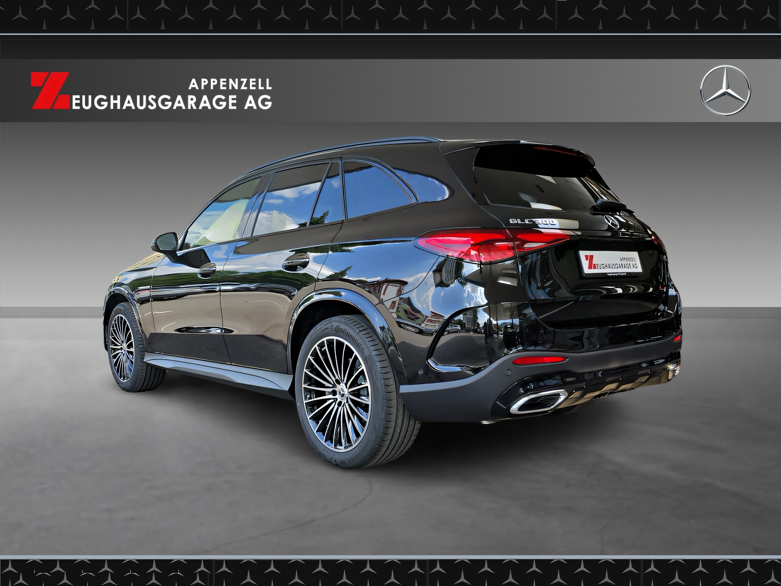 MERCEDES-BENZ GLC 300 4Matic-showroom-element-2