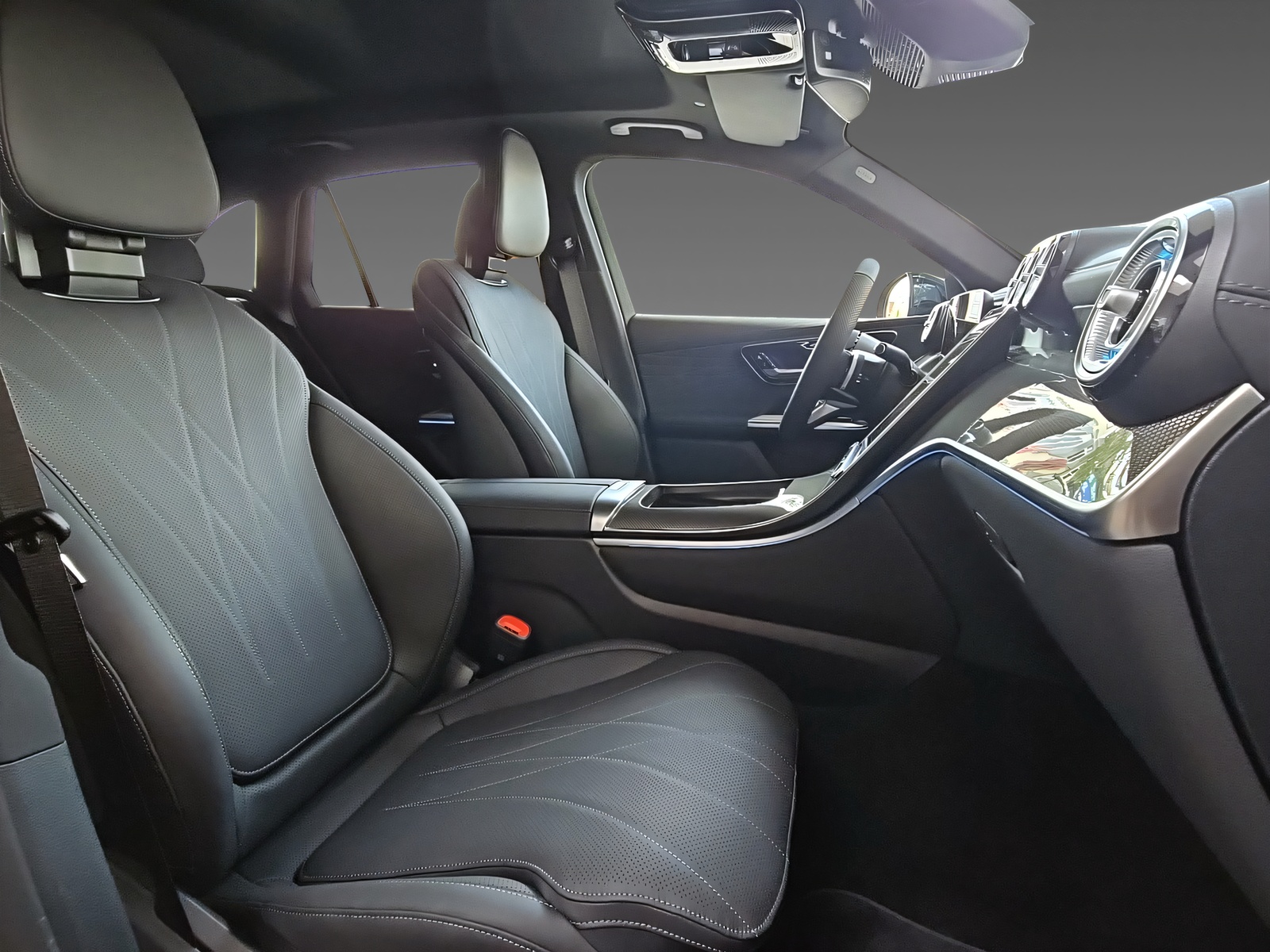 MERCEDES-BENZ GLC 300 4Matic-image-11