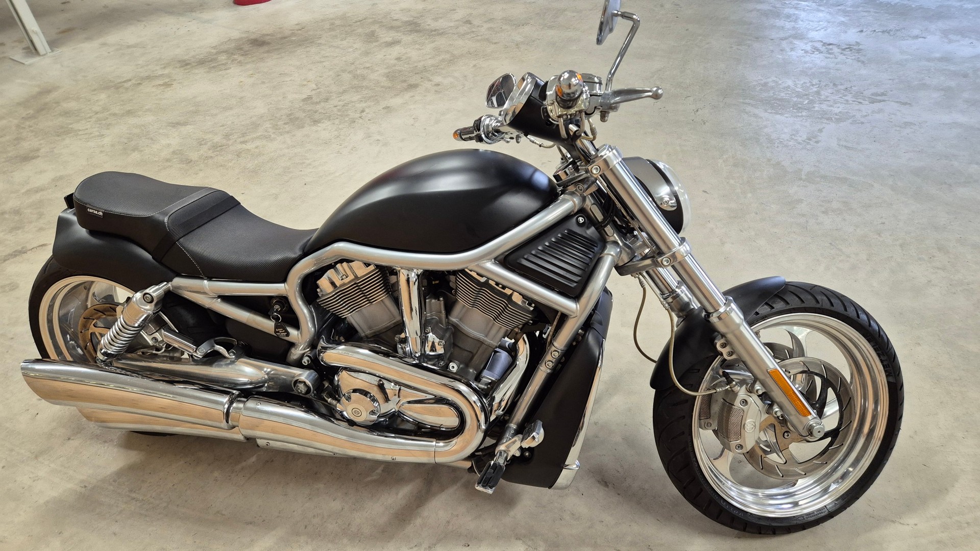 HARLEY-DAVIDSON VRSCA V-Rod A-image-1