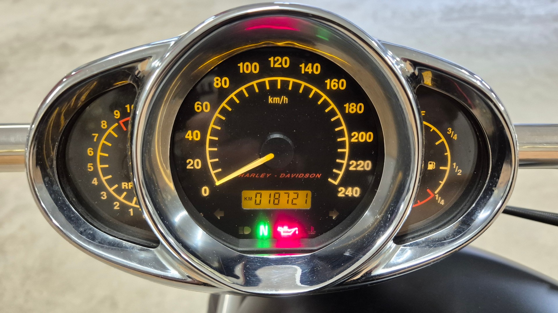 HARLEY-DAVIDSON VRSCA V-Rod A-image-4