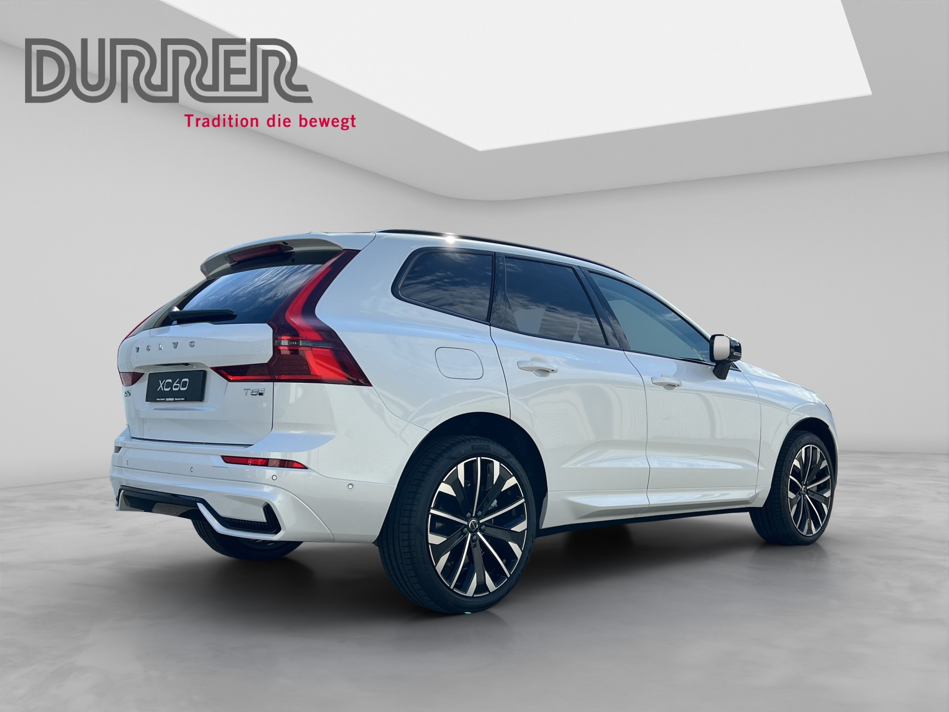 VOLVO XC60 2.0 T8 TE Ultra Dark eAWD-showroom-element-3
