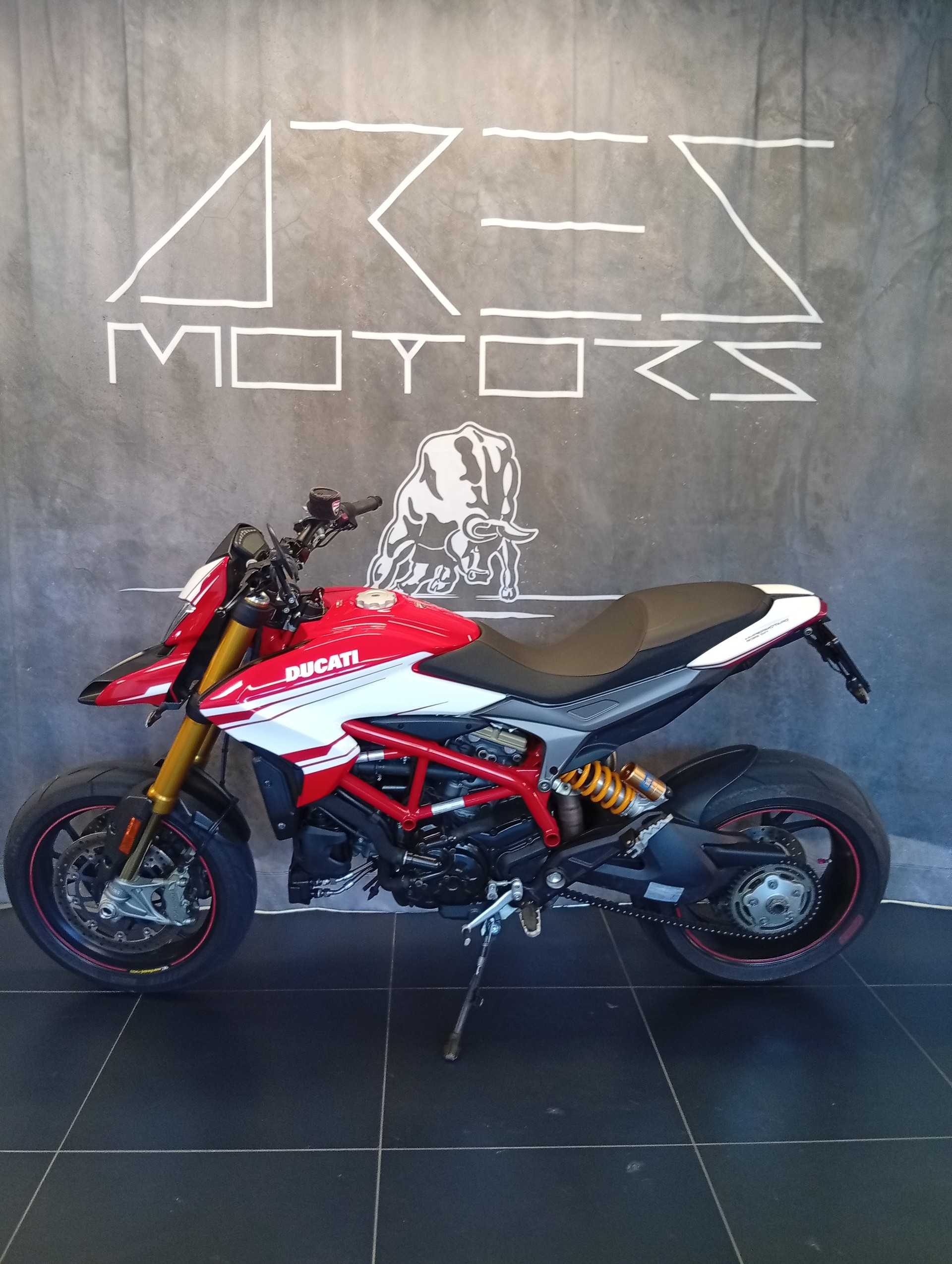 DUCATI Hypermotard 939 SP-image-4