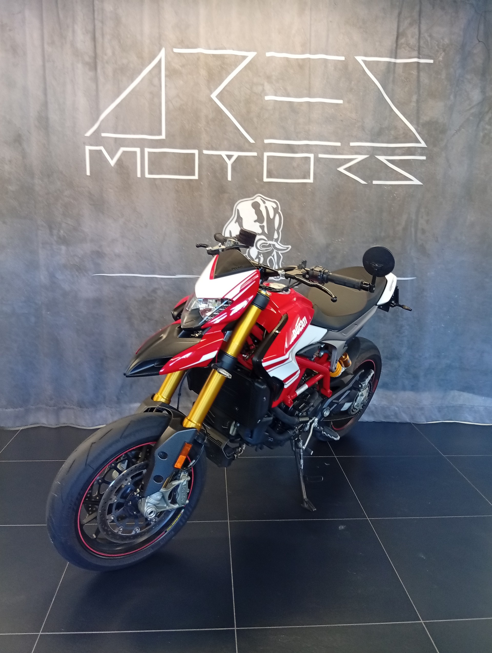 DUCATI Hypermotard 939 SP-image-3