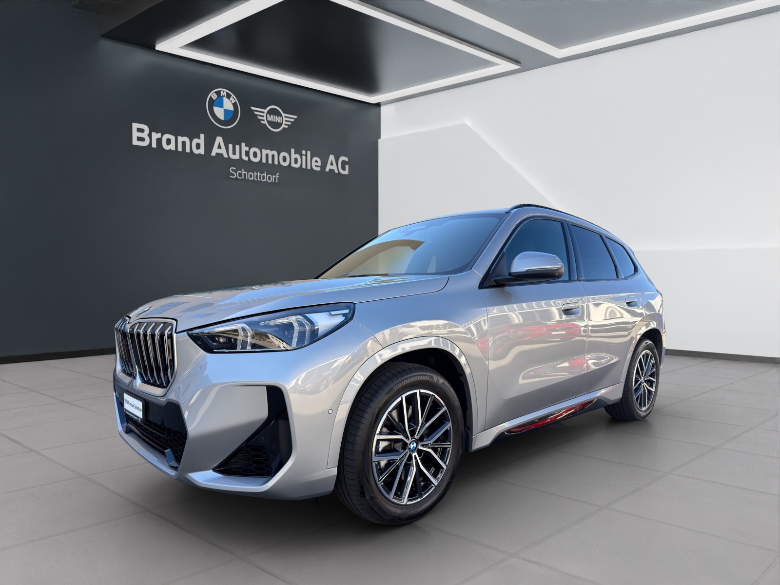 BMW X1 23i xDrive paddles