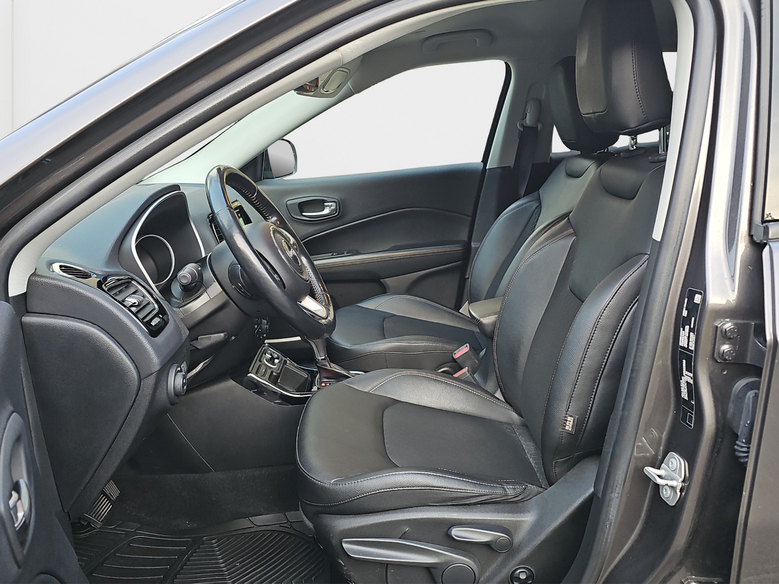 JEEP Compass 4x2 1.3 Turbo Limited DKG-image-8