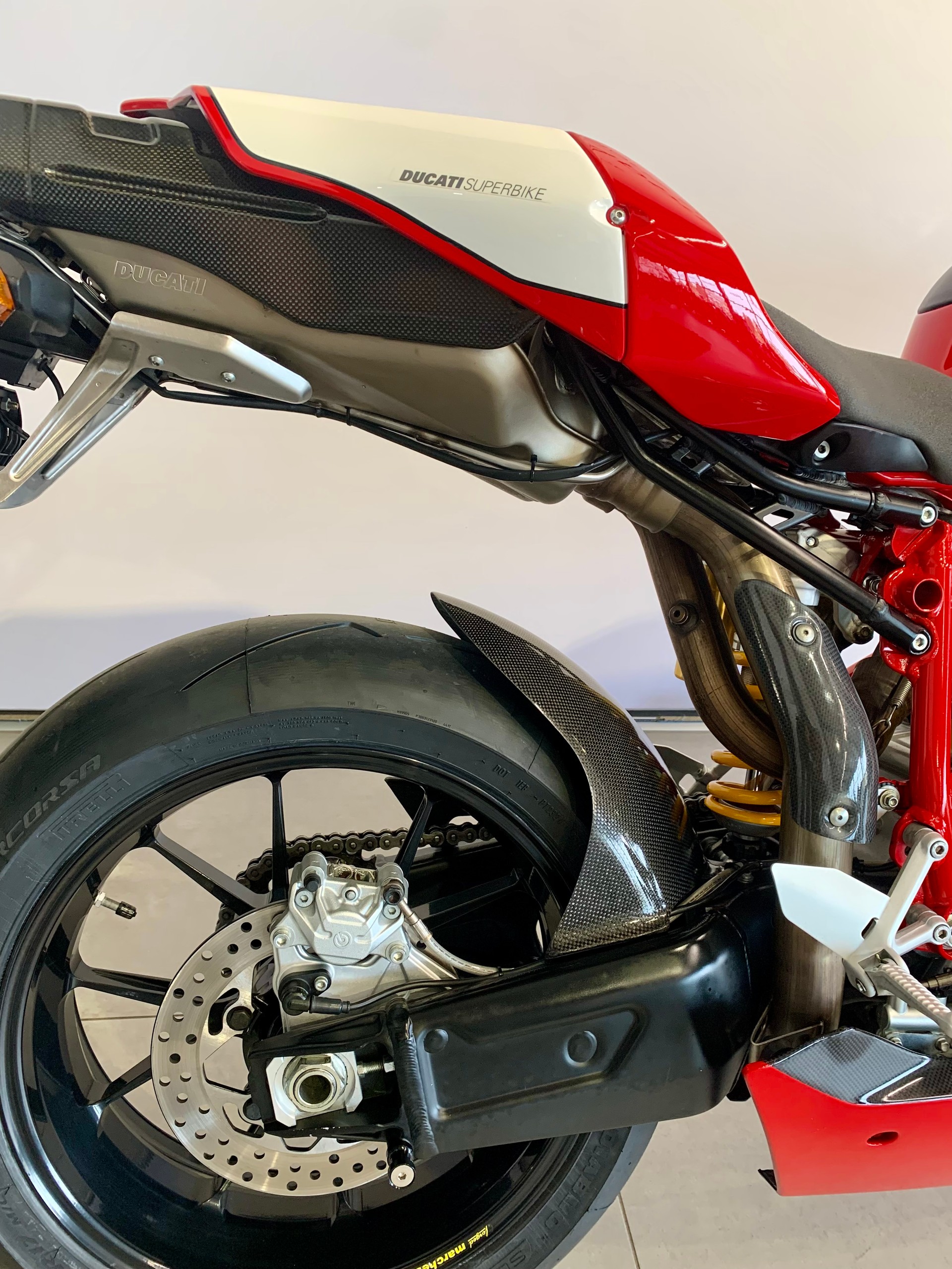 DUCATI 749 R Mono-image-12