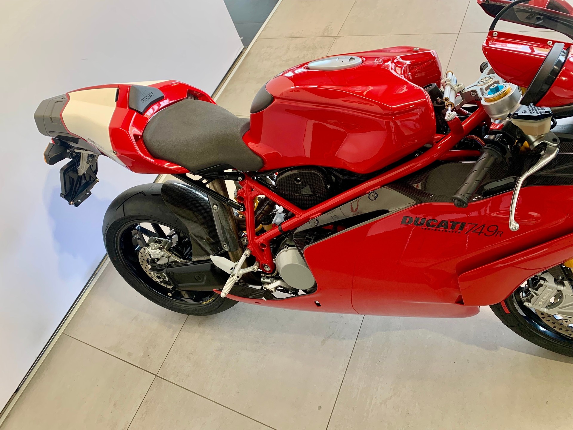 DUCATI 749 R Mono-image-10