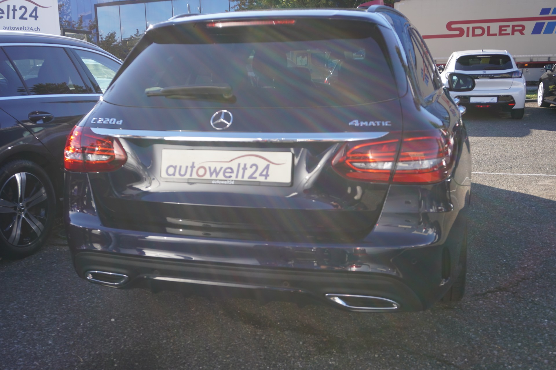 MERCEDES-BENZ C 220 d Swiss Star AMG Line 4M 9G-Tronic-image-48