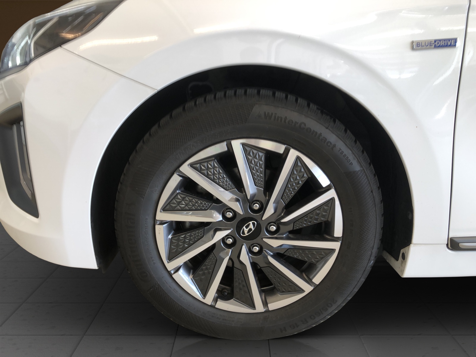 HYUNDAI Ioniq Electric Vertex-image-13