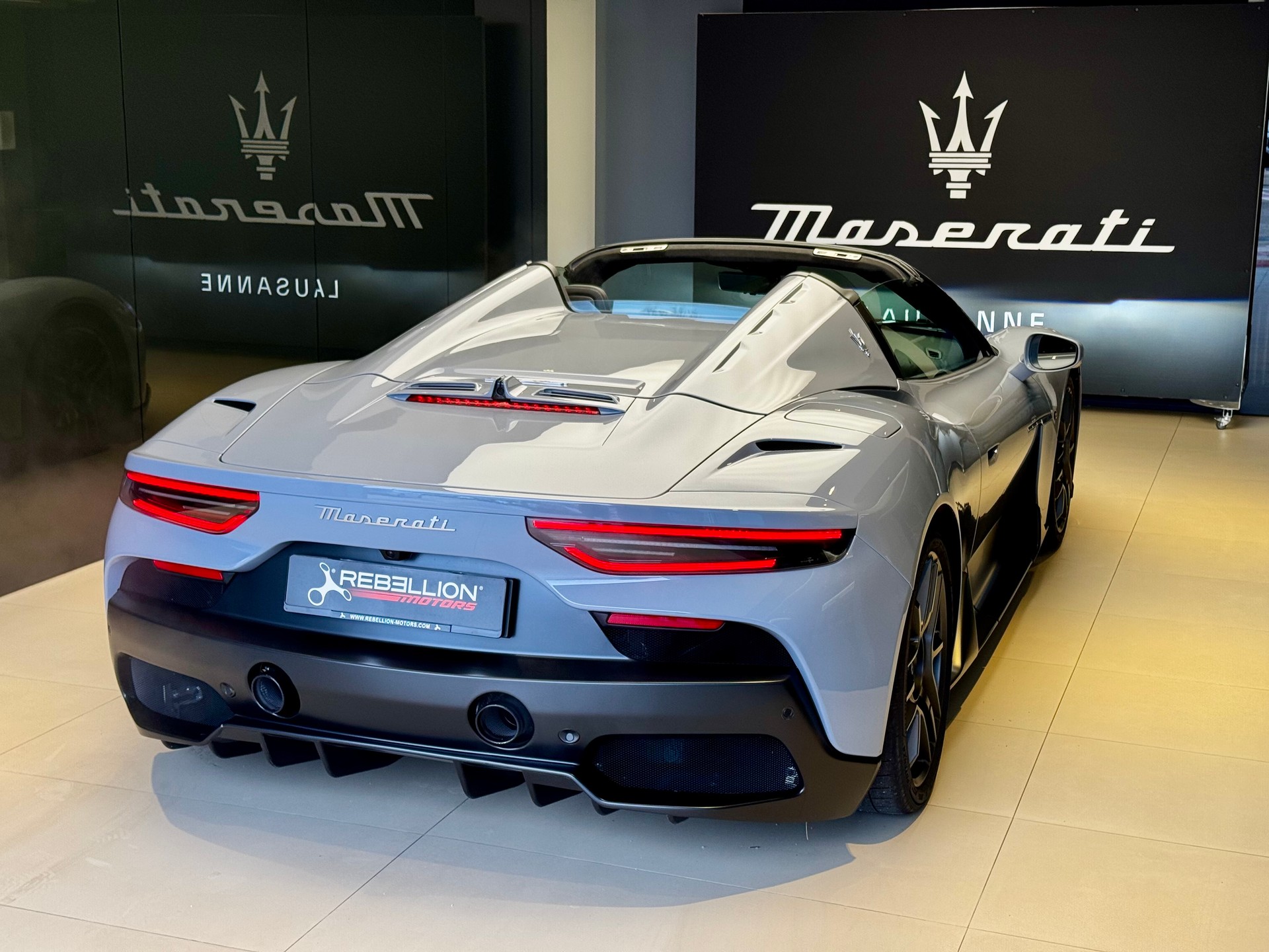 MASERATI MC 20 Cielo-image-5