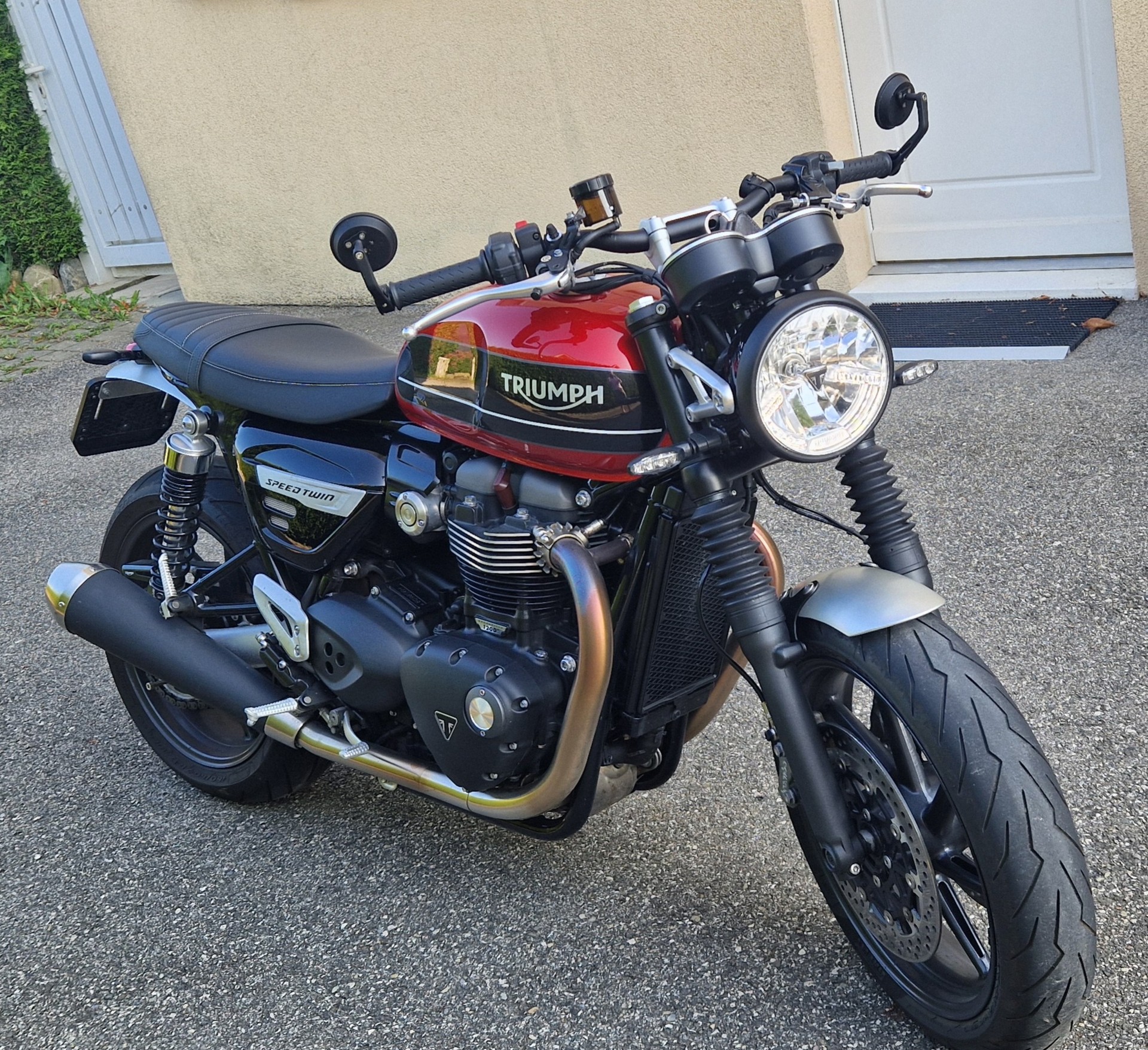 TRIUMPH Speed Twin 1200-image-0
