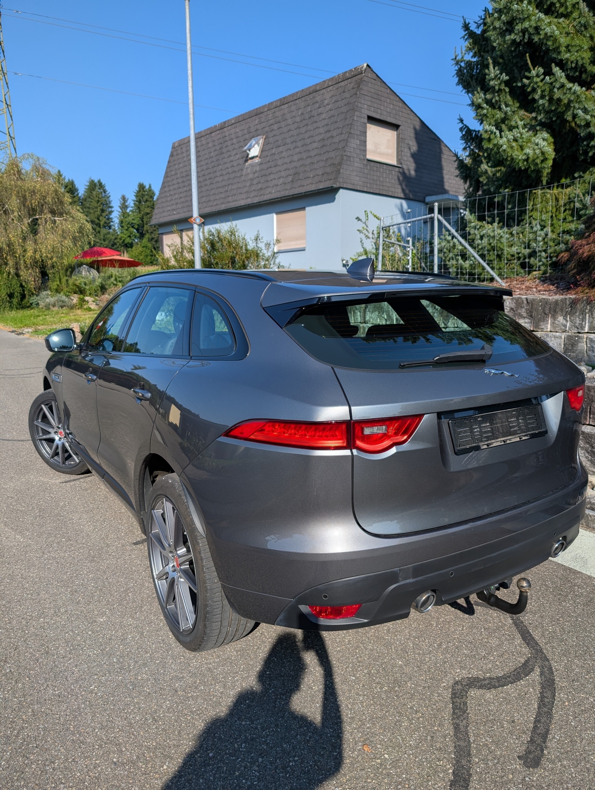JAGUAR F-Pace 3.0 TD R-Sport AWD Automatik-image-15