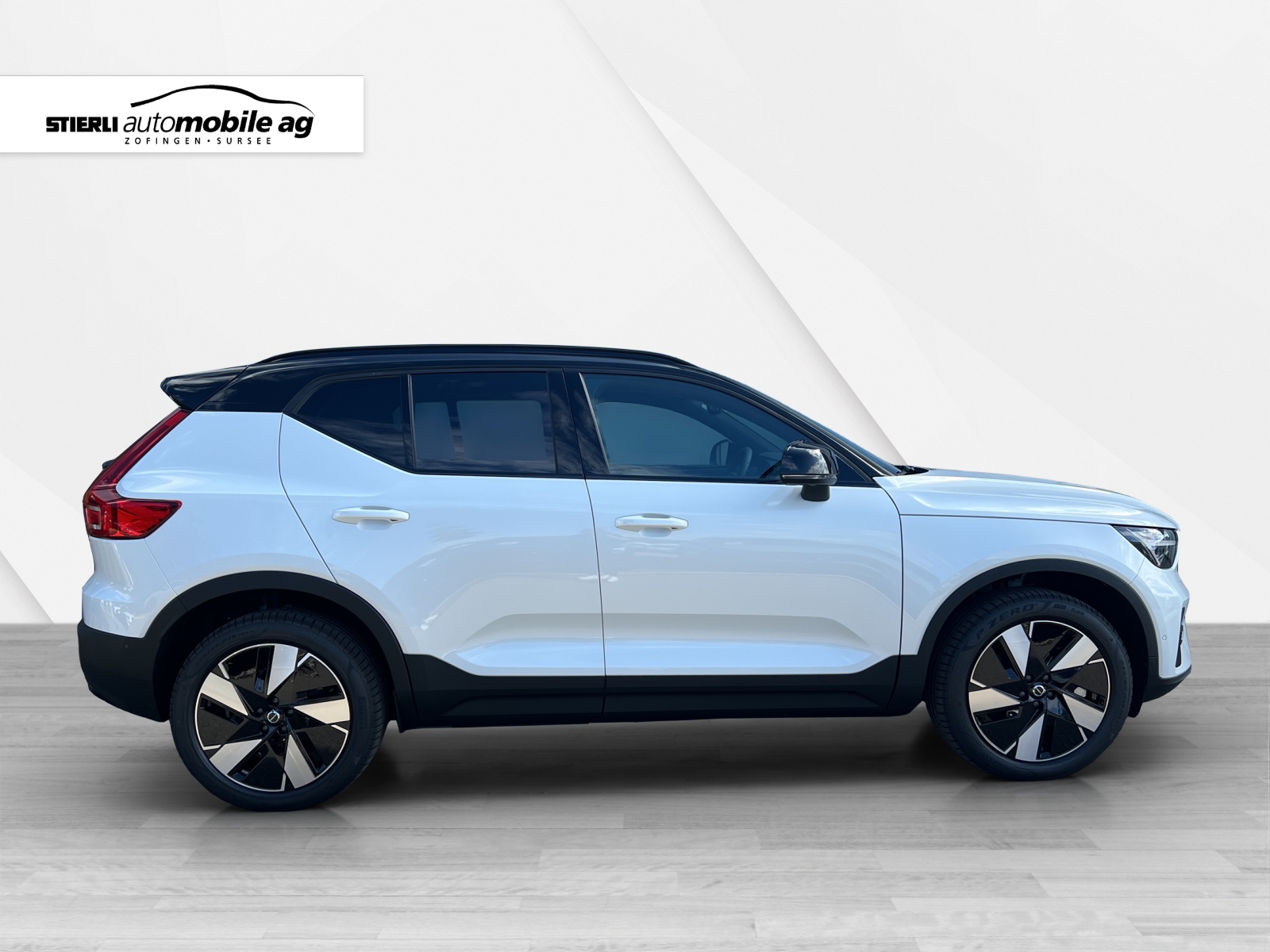 VOLVO EX40 Twin Ultra AWD-showroom-element-3