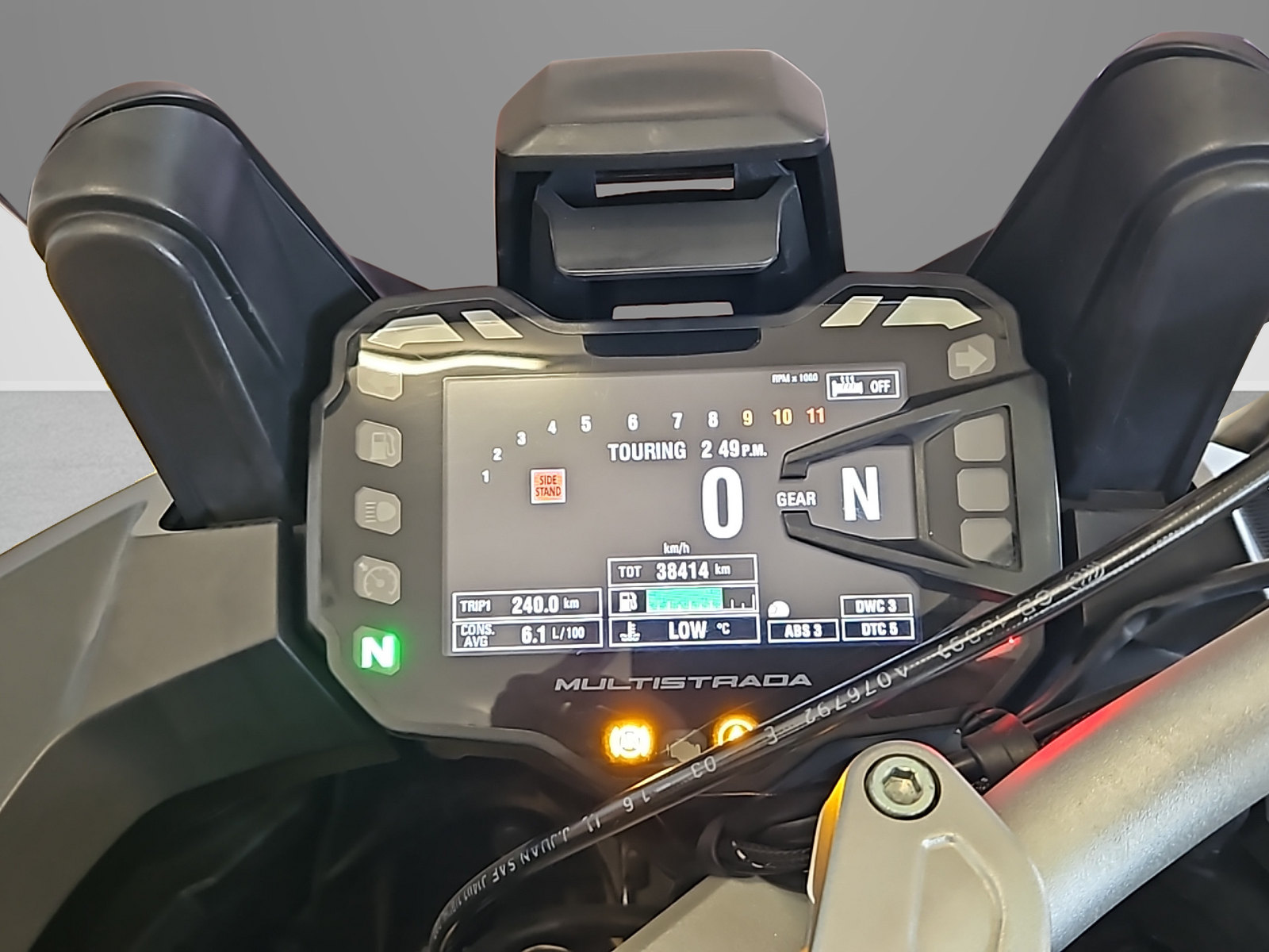 DUCATI Multistrada 1200 S-image-11