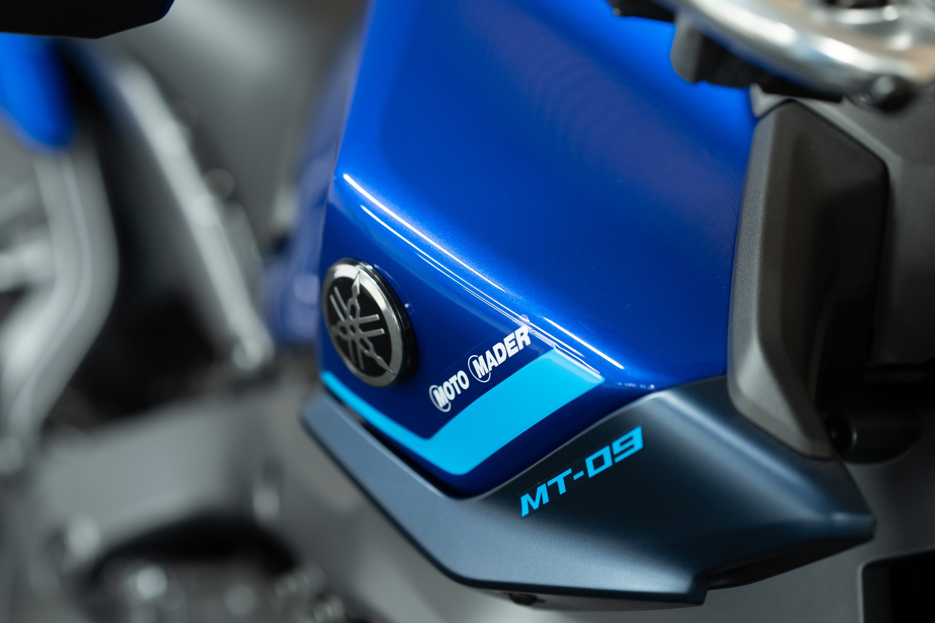 YAMAHA MT-09 35 kW mit Kurzheck und Lenkerendspiegeln-image-5