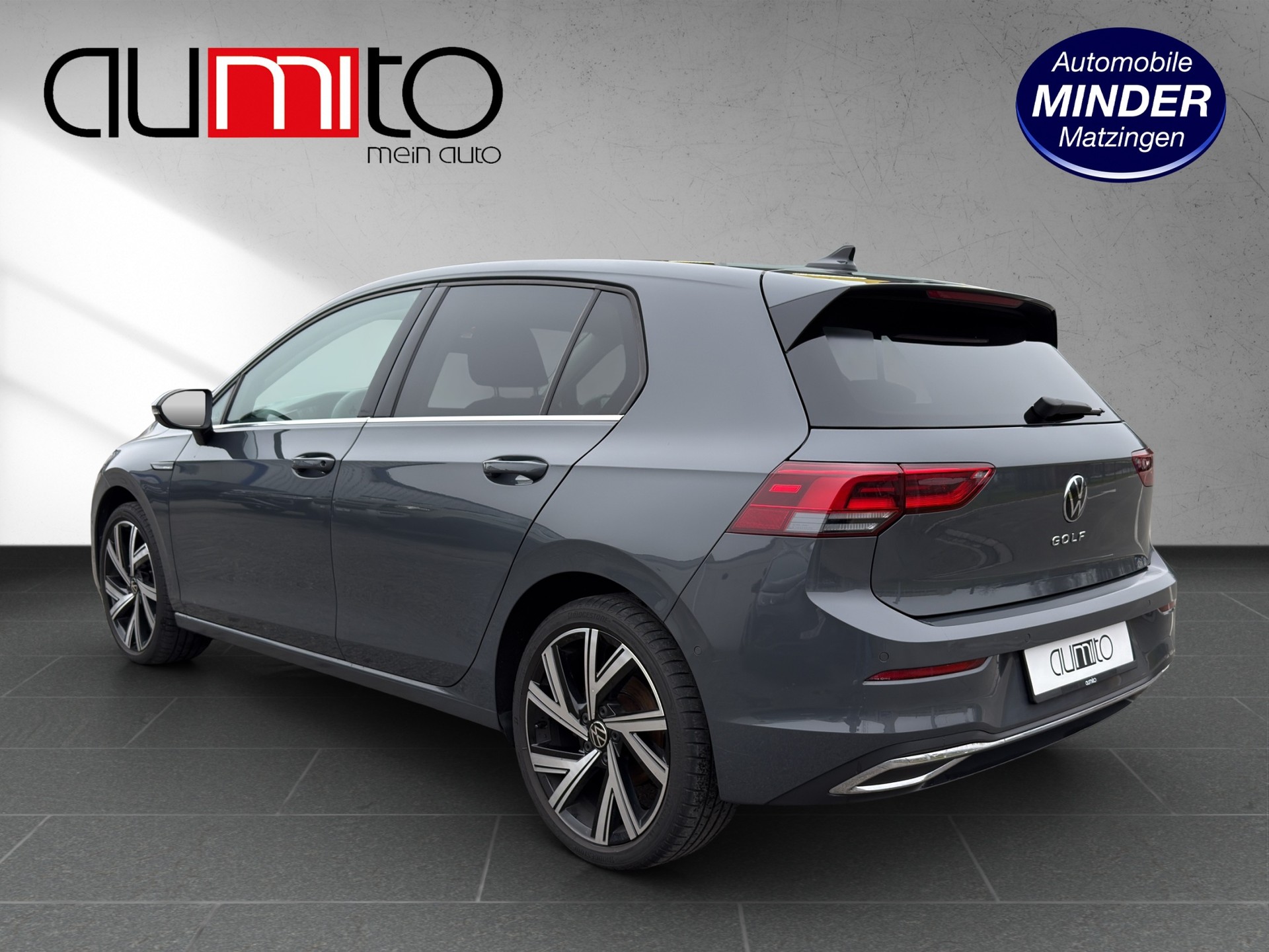 VW Golf 2.0 TSI Style DSG-image-4