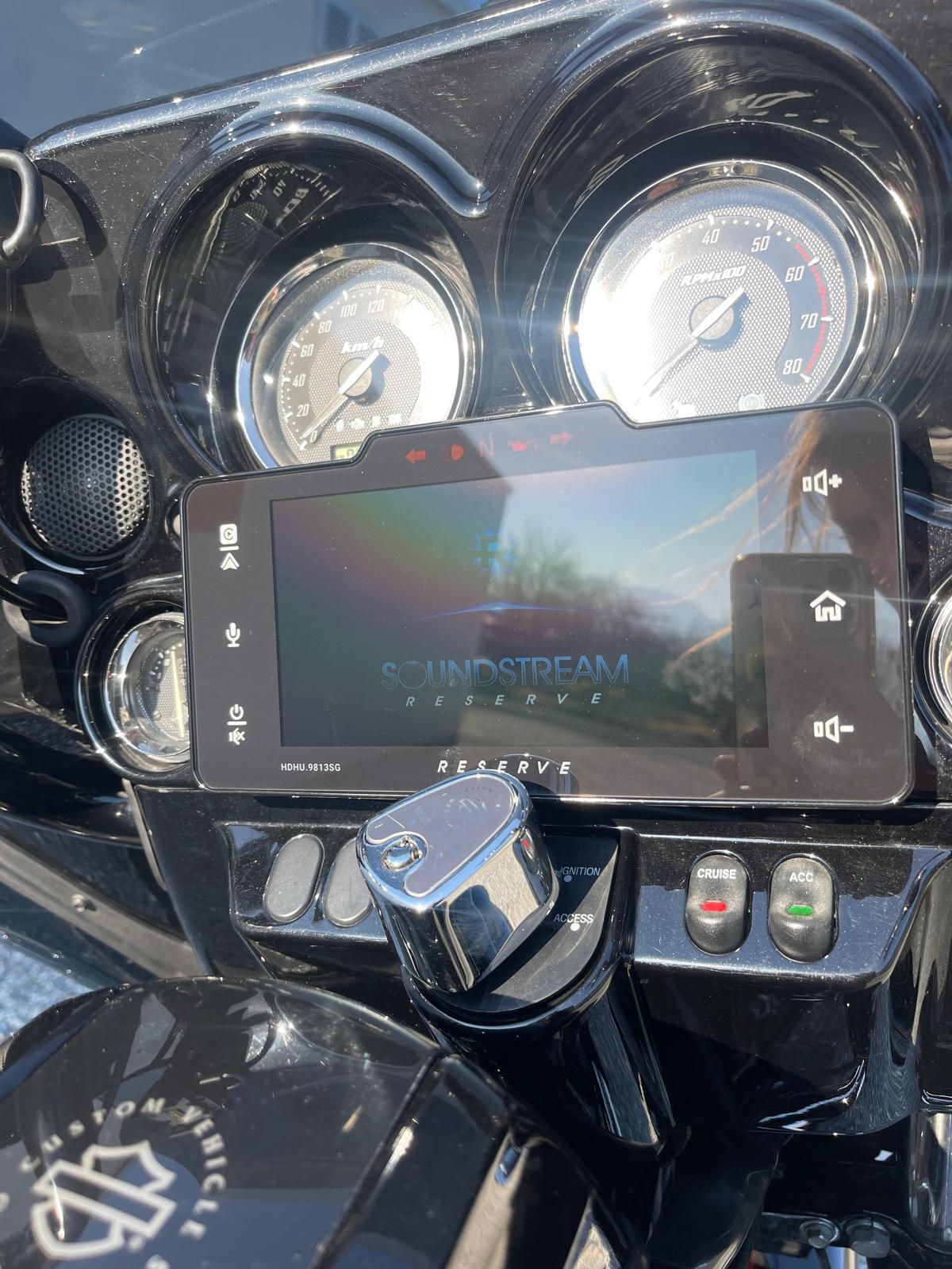 HARLEY-DAVIDSON FLHXSE Street Glide ABS CVO-image-8